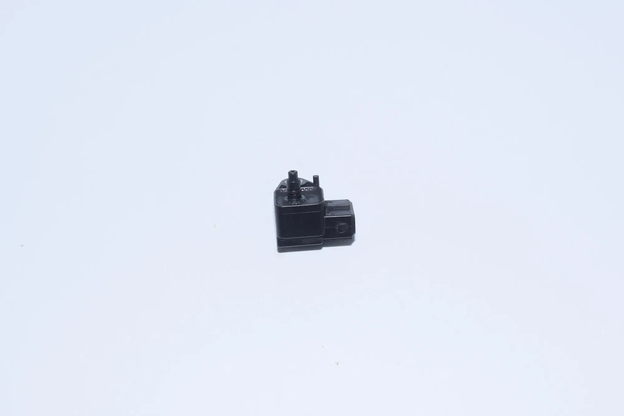 Intake Manifold Pressure Sensor – OEM 2246977 · BMW 5 Touring (E39) 525 d 2003 – 4