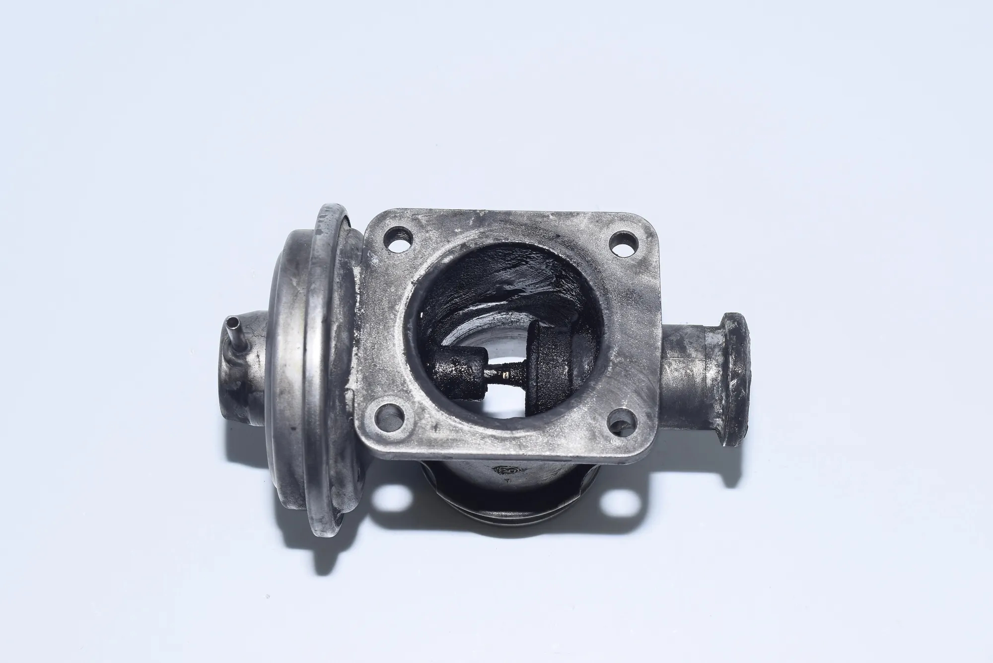 EGR Valve – OEM 7785452 · BMW 5 Touring (E39) 525 d 2003 – 4