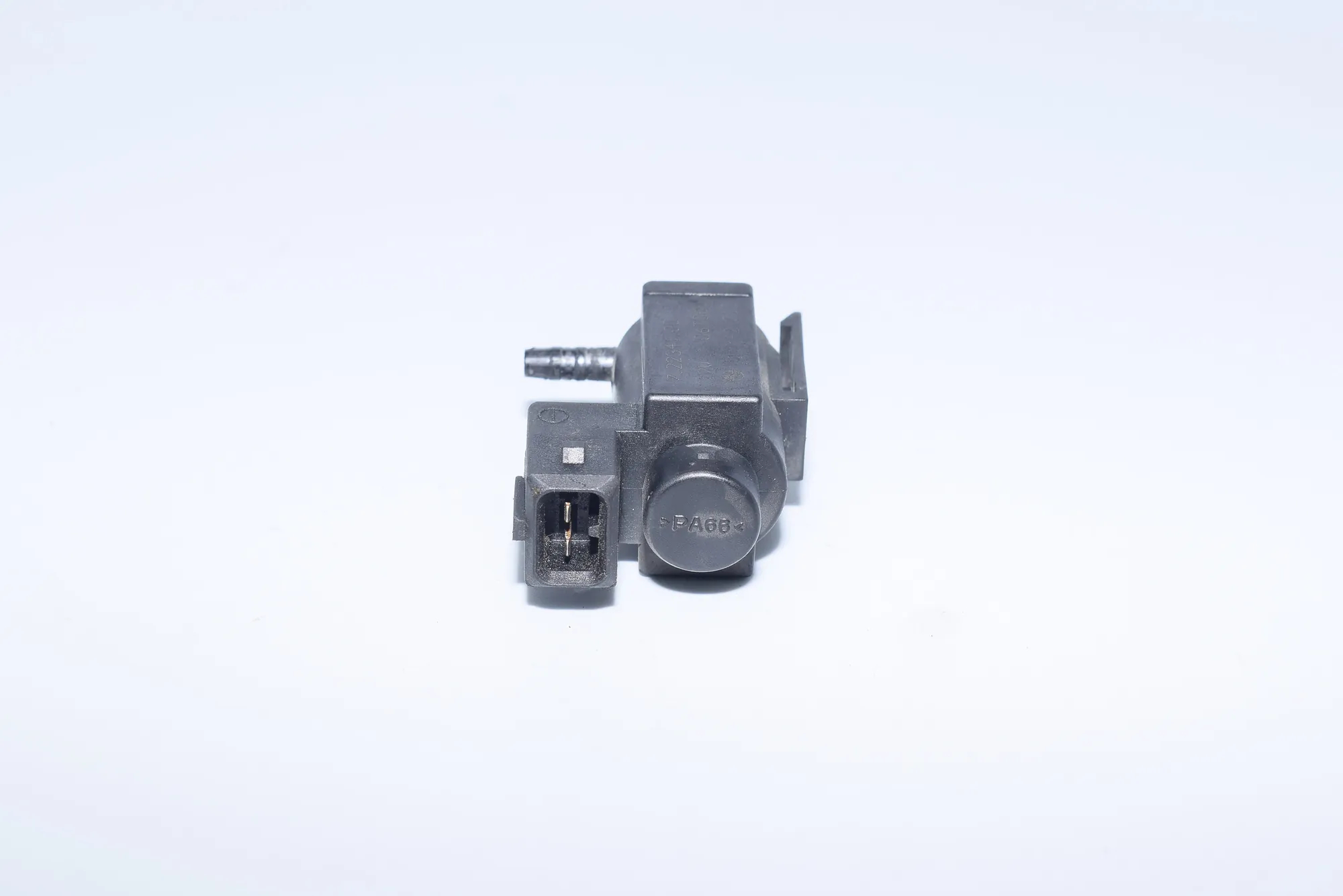 Solenoid Valve – OEM 1742712 · BMW 5 Touring (E39) 525 d 2003 – 4