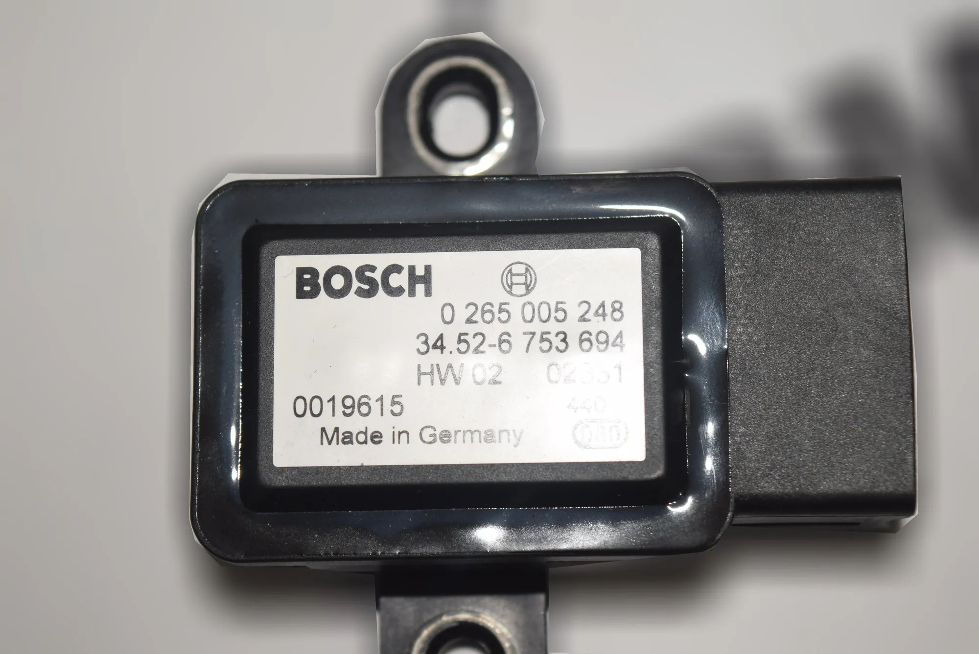 Acceleration Sensor – OEM 6753694 · BMW 5 (E39) 525 d 2003 – 4
