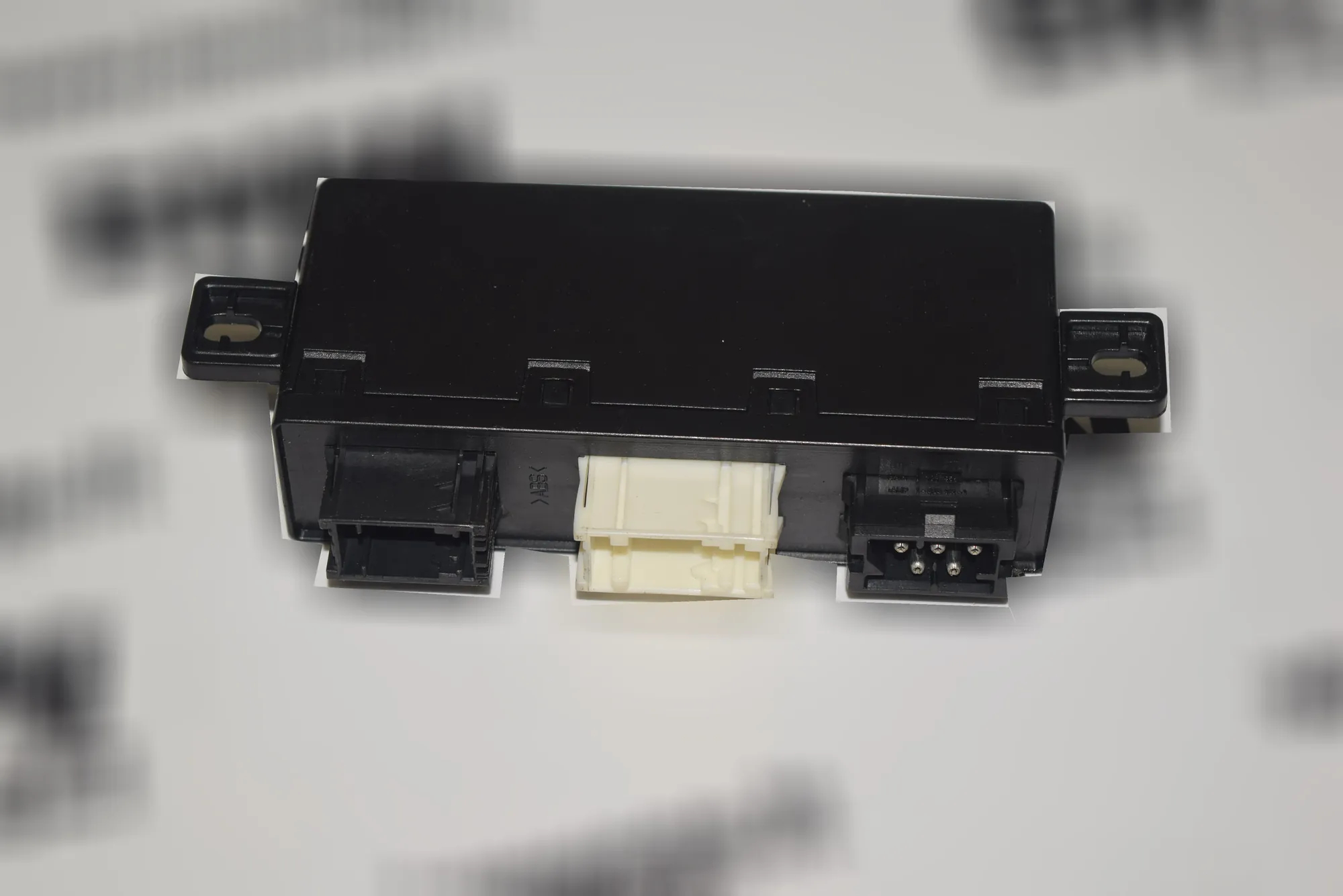 Front Left Door Control Unit – OEM 69042446904254 · BMW 5 (E39) 525 d 2003