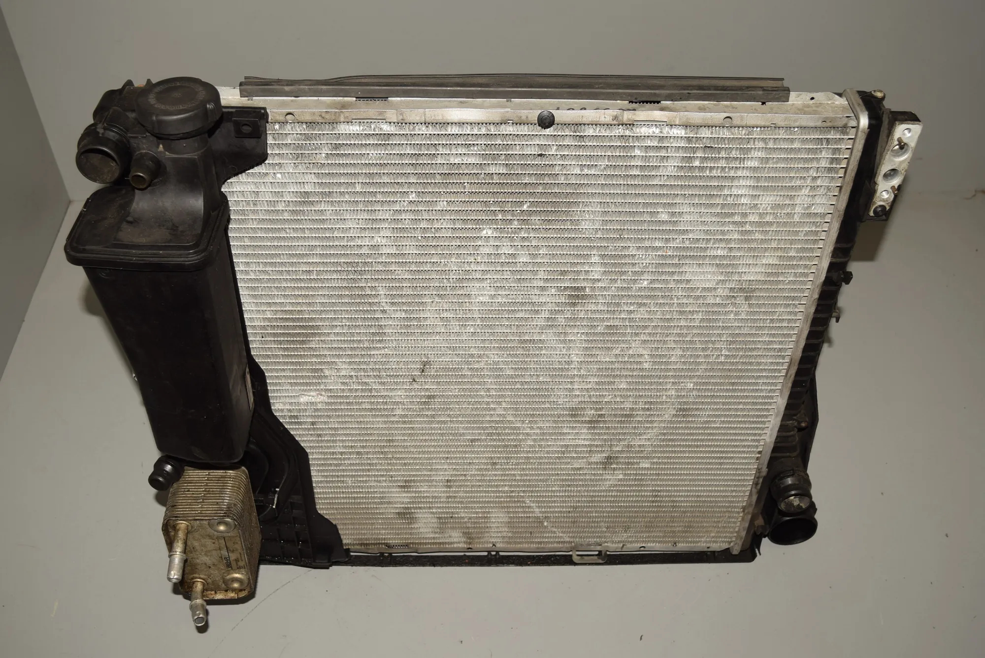 Cooling Radiator – OEM 7787040 · BMW X5 (E53) 3.0 d 2003 – 3