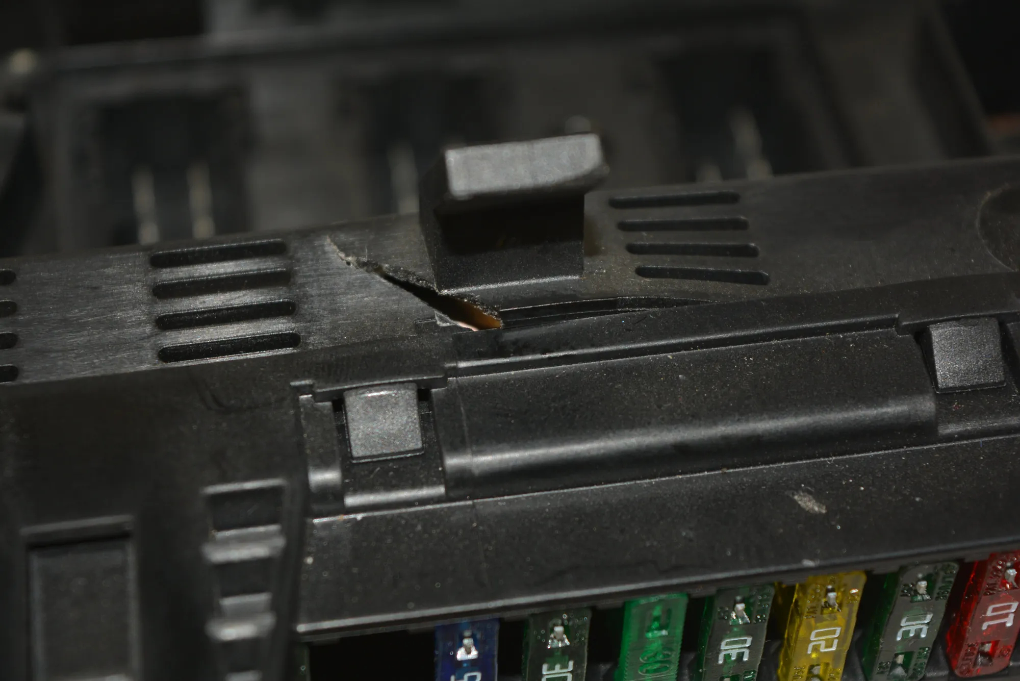 Fuse Box – OEM 8384525 · BMW X5 (E53) 3.0 d 2003 – 5