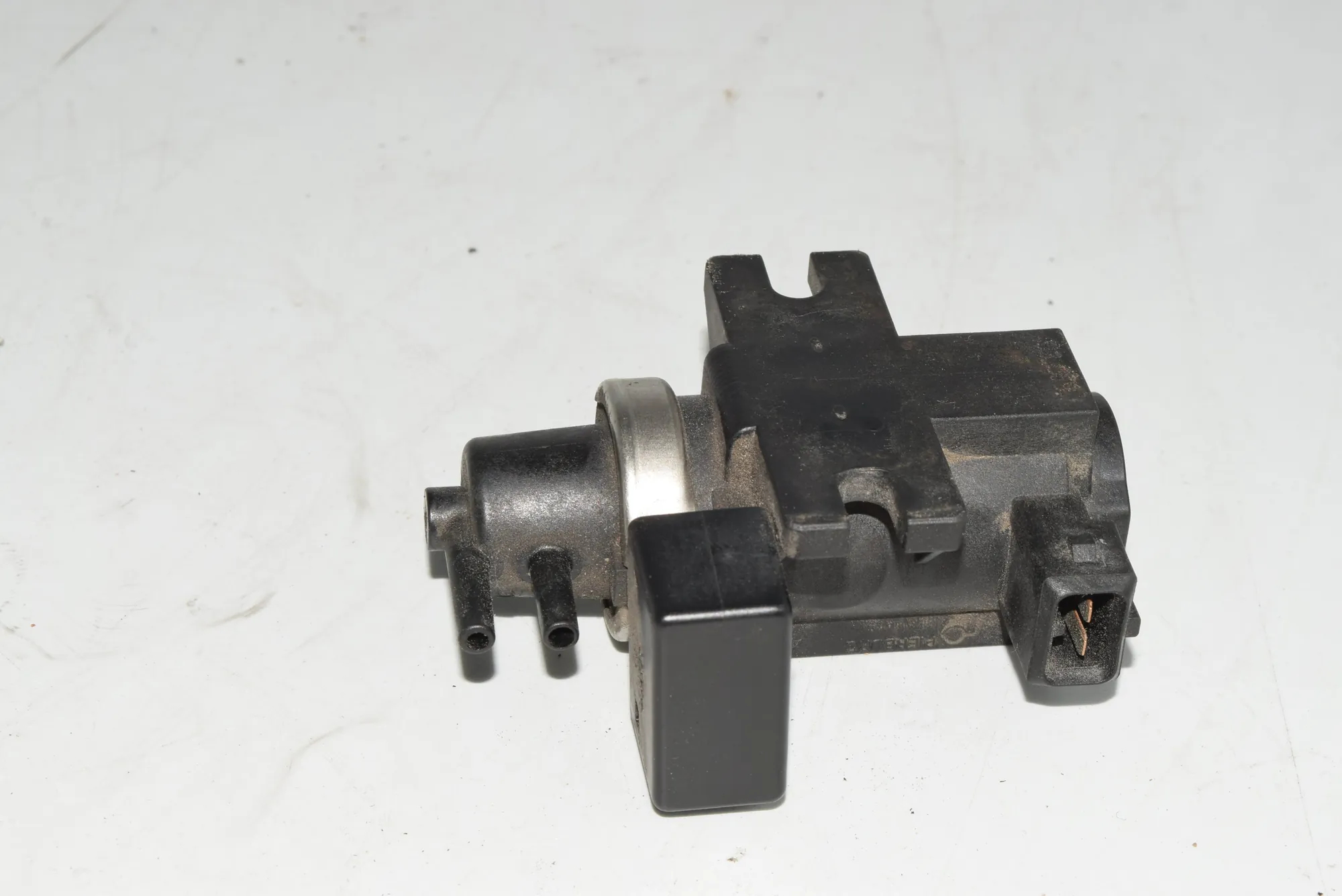 Solenoid Valve – OEM 2247906 · BMW X5 (E53) 3.0 d 2003 – 3