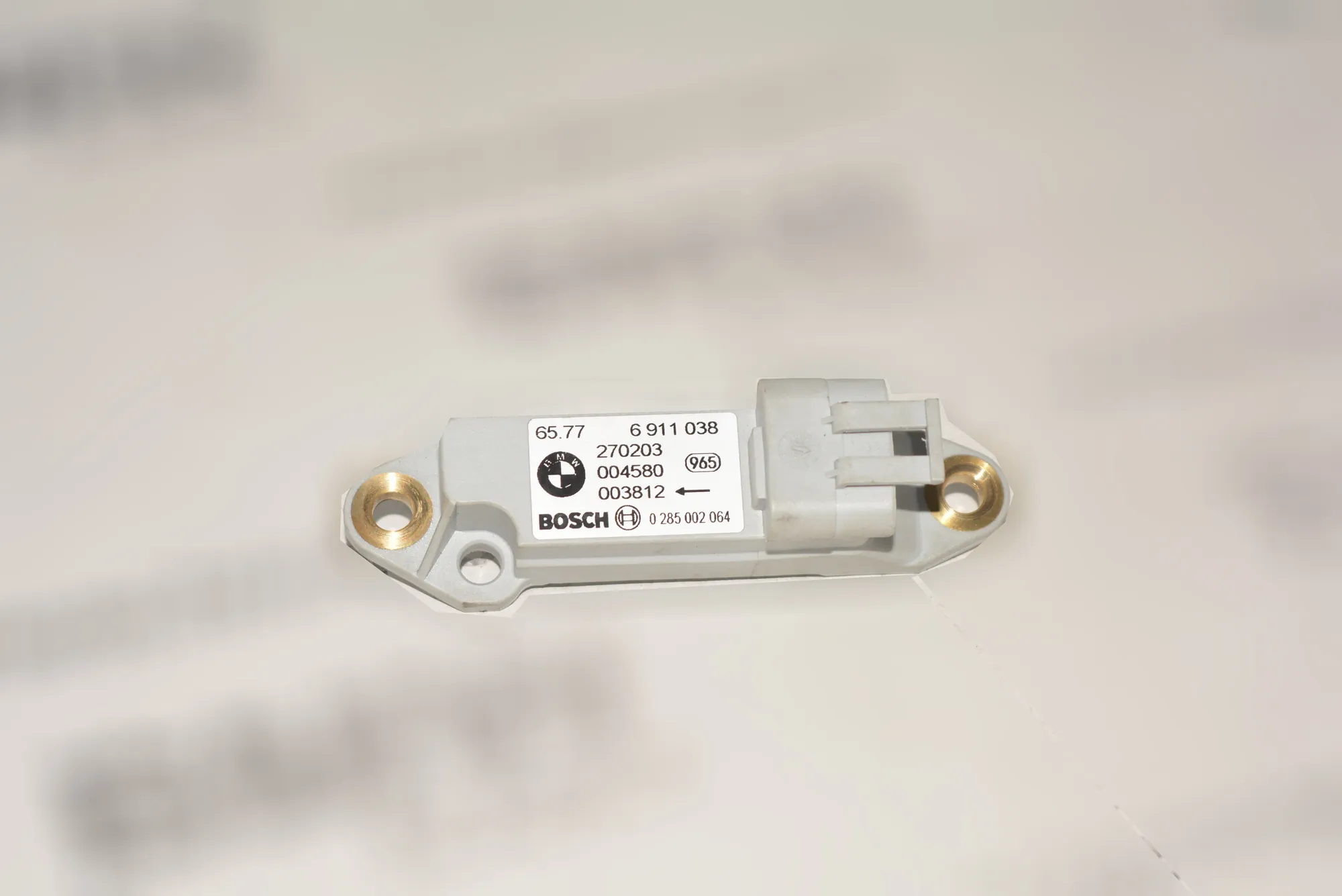 Right Side Impact Sensor – OEM 6911038 · BMW X5 (E53) 3.0 d 2003