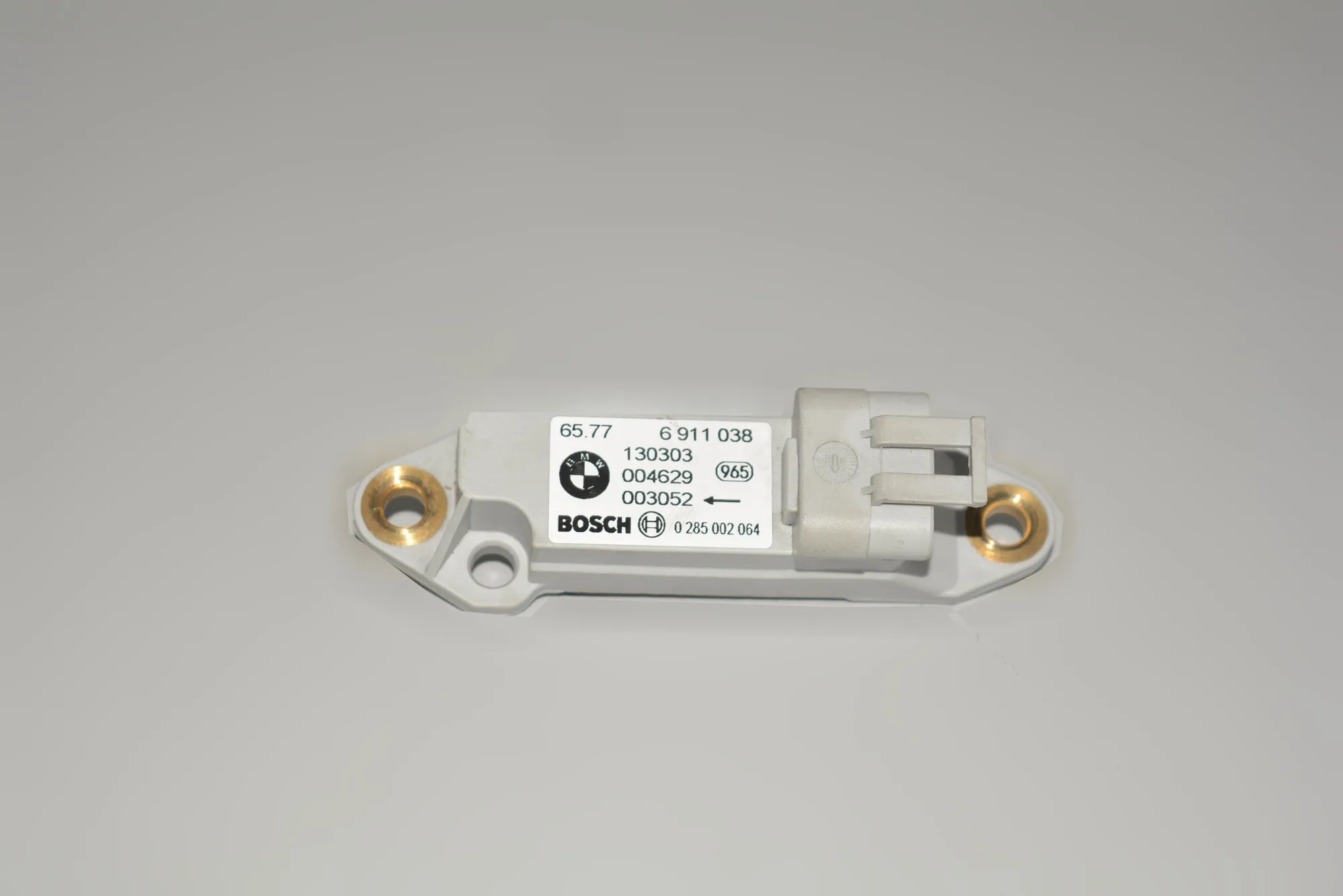 Left Side Impact Sensor – OEM 6911038 · BMW X5 (E53) 3.0 d 2003