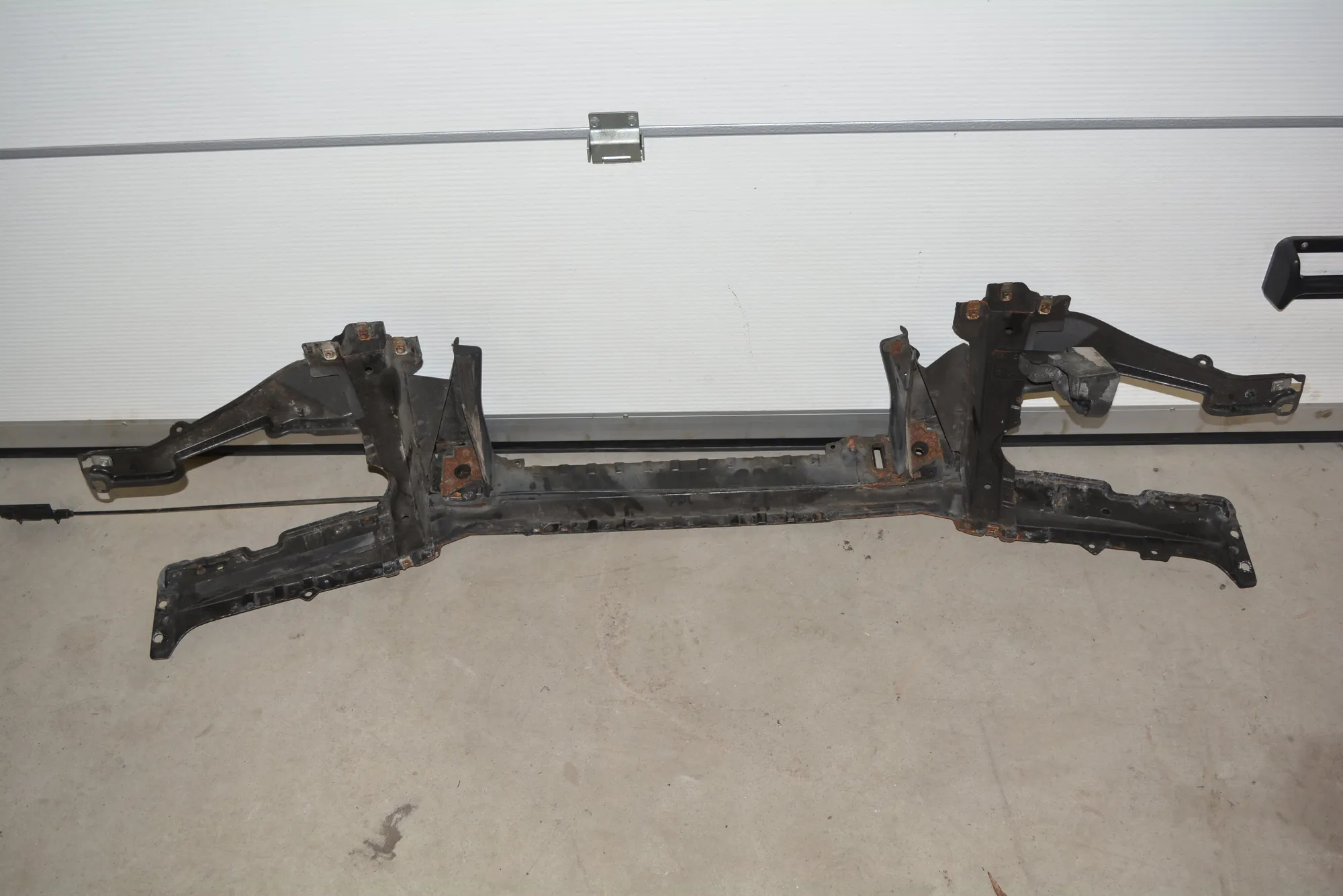 Slam Panel Frame Kit · BMW X5 (E53) 3.0 d 2003
