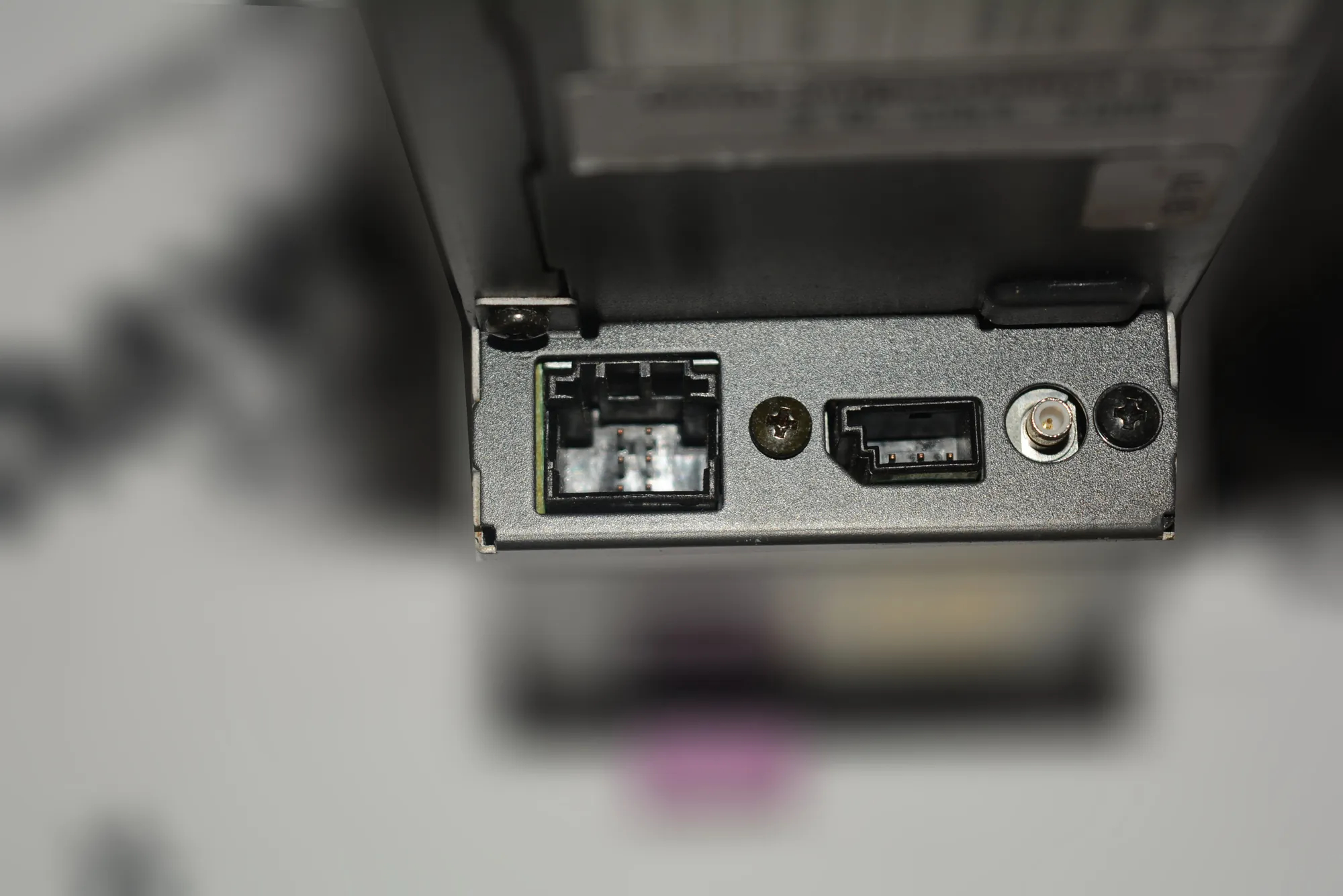 CD Changer – OEM 6913390 · BMW X5 (E53) 3.0 d 2004 – 5
