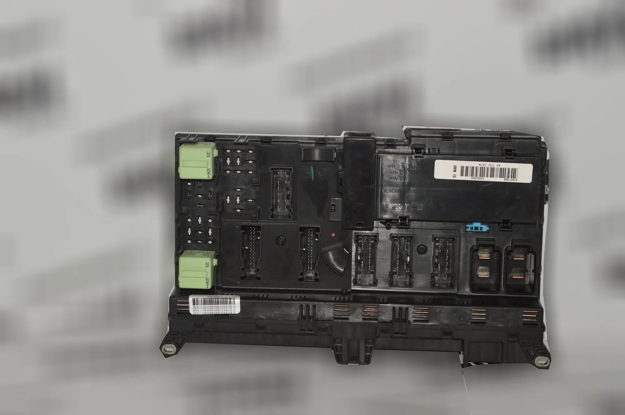 Fuse Box – OEM 8380409 · BMW X5 (E53) 3.0 d 2004 – 2