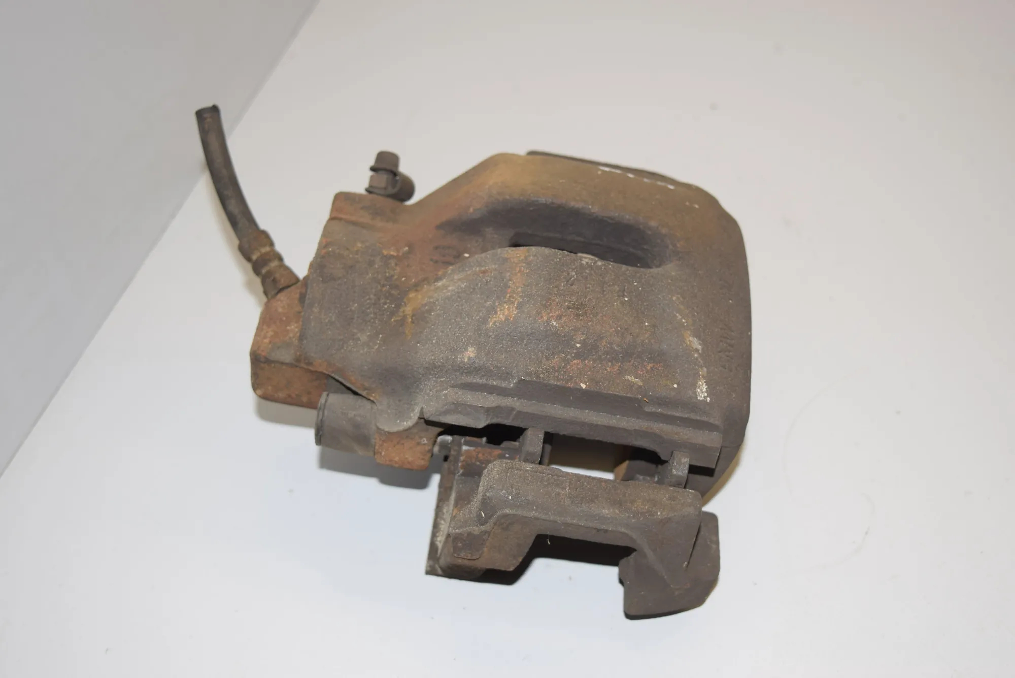 Front Right Brake Caliper · BMW 5 Touring (E39) 530 d 2002