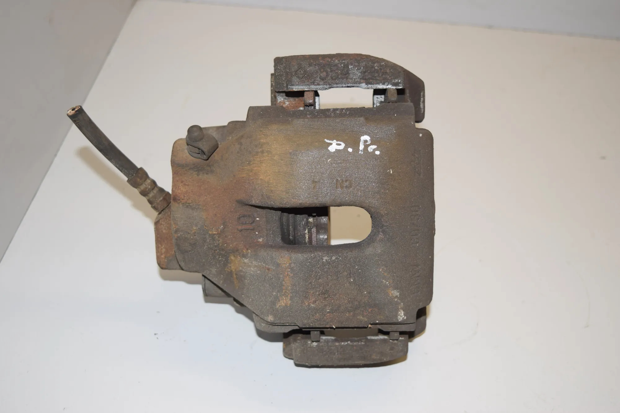 Front Right Brake Caliper · BMW 5 Touring (E39) 530 d 2002 – 2