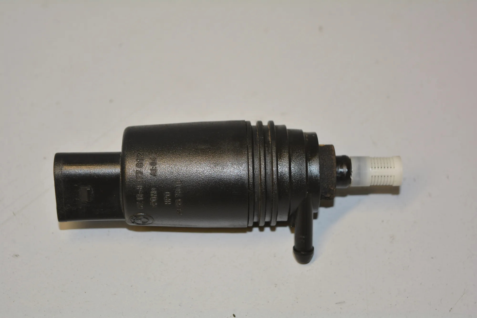 Washer Tank Motor – OEM 8377612 · BMW 5 Touring (E39) 530 d 2002