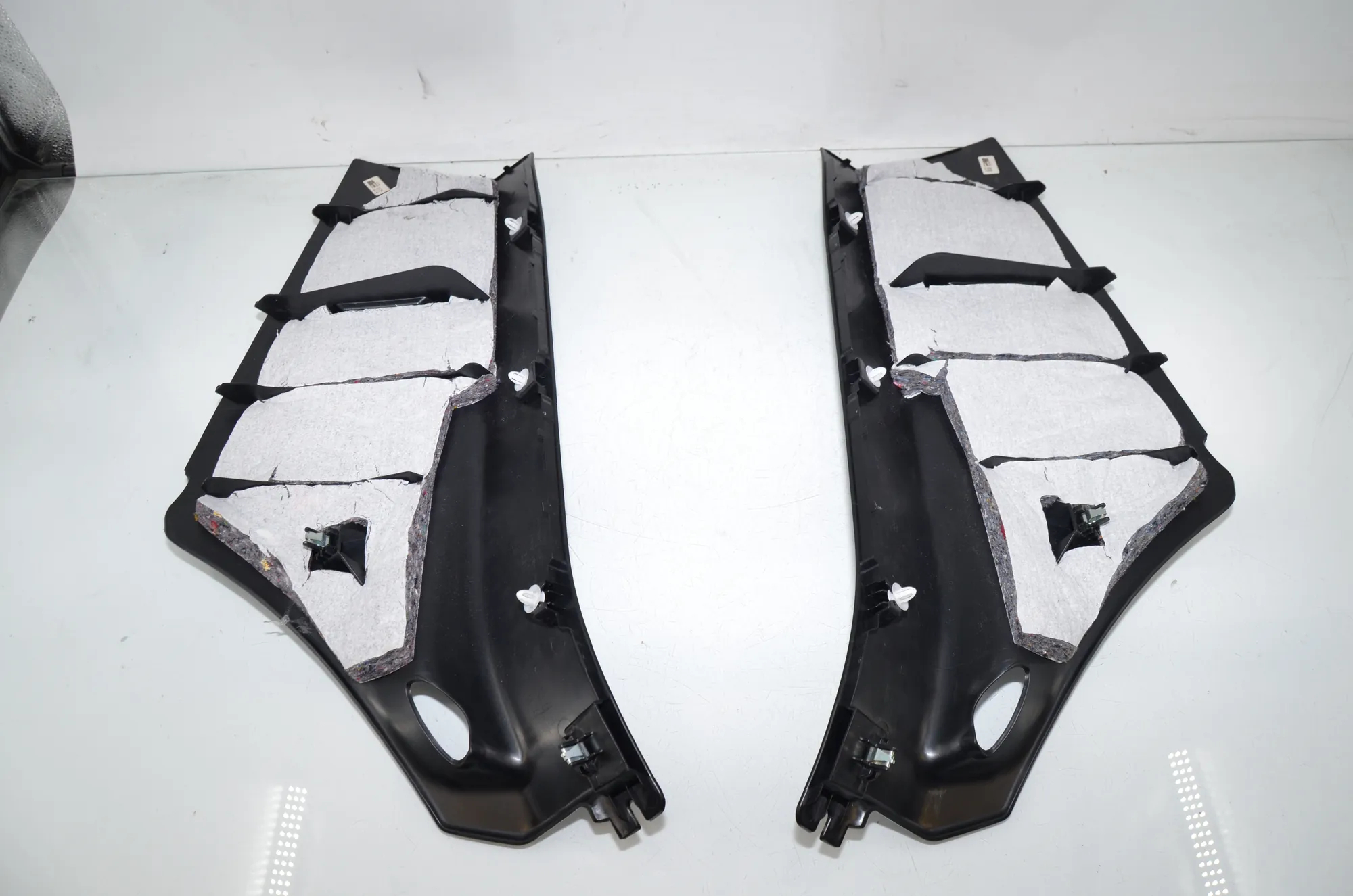 Other Trim Parts – OEM 77323666 · BMW 2 Gran Tourer (F46) 216 i 2018 – 3