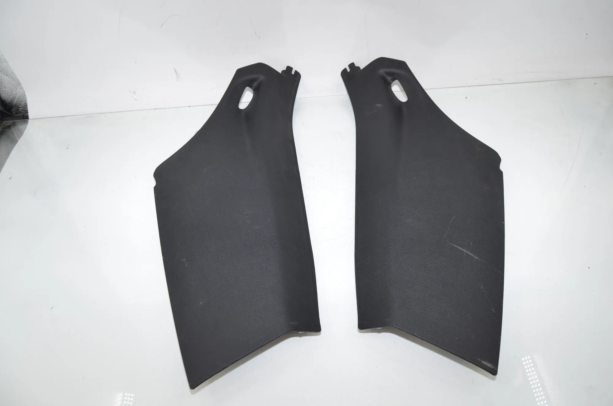 Other Trim Parts – OEM 77323666 · BMW 2 Gran Tourer (F46) 216 i 2018 – 2
