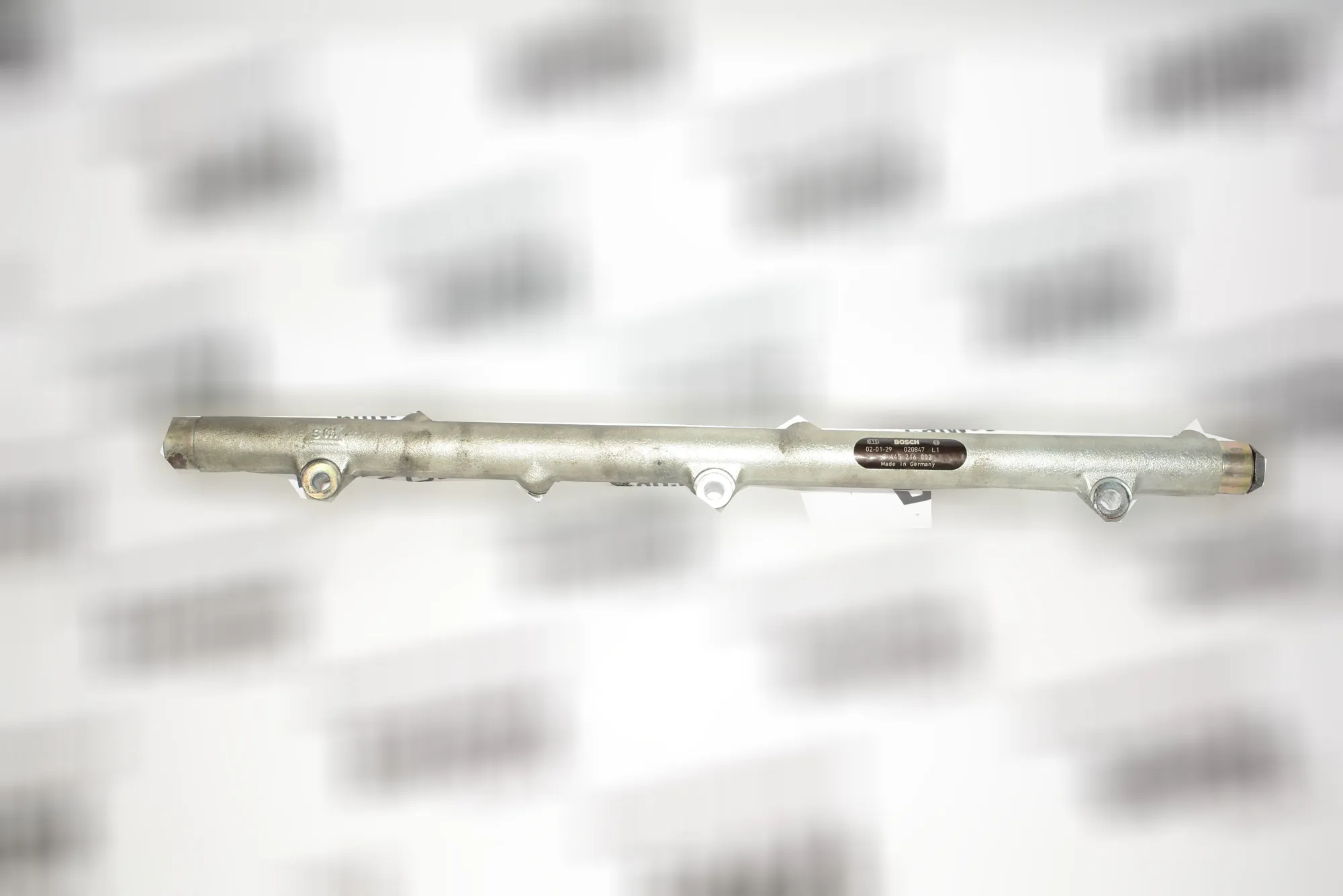 Fuel Rail – OEM 0445216002 · BMW 5 (E39) 2002
