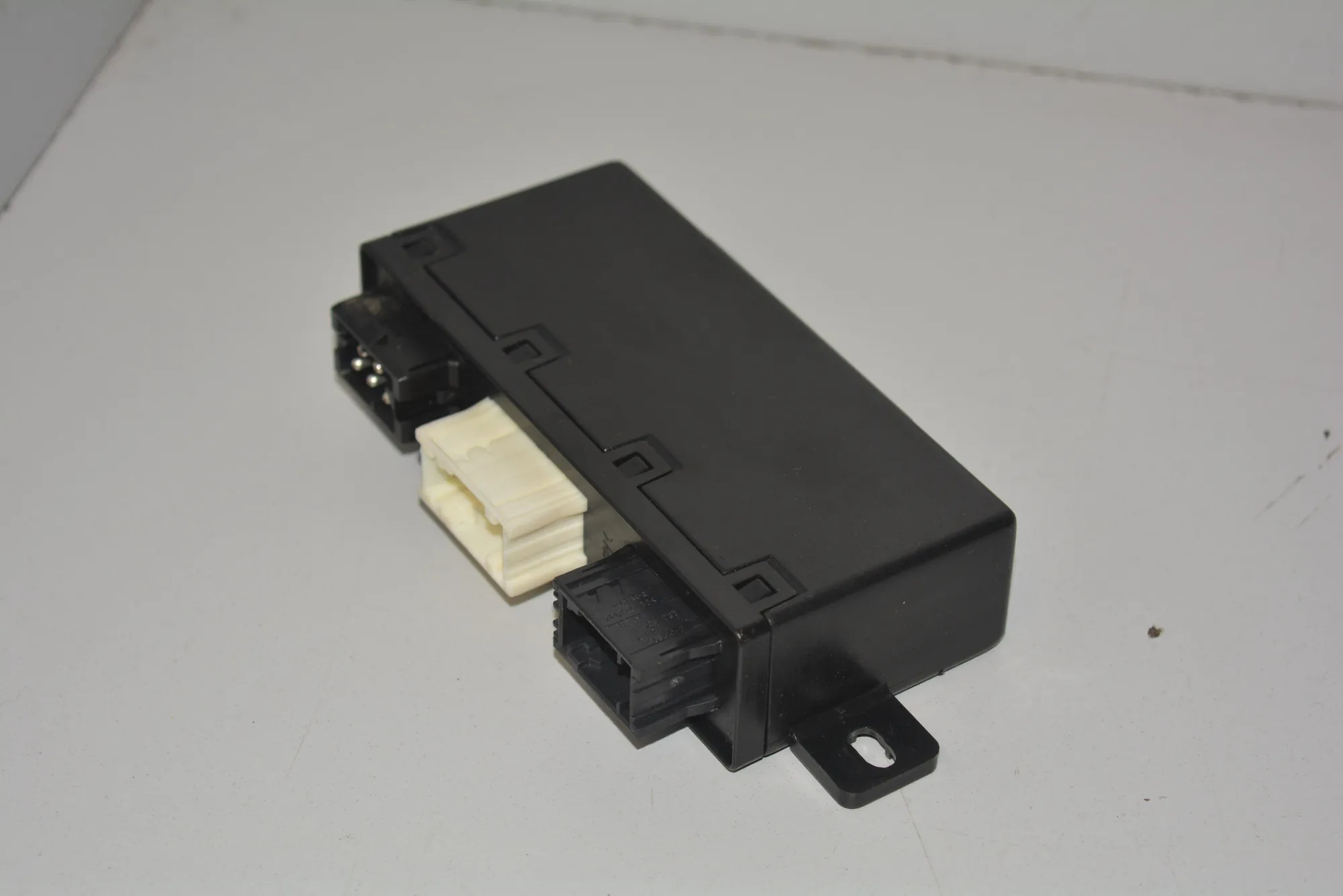 Front Left Door Control Unit – OEM 6904254 · BMW 5 (E39) 2002 – 2