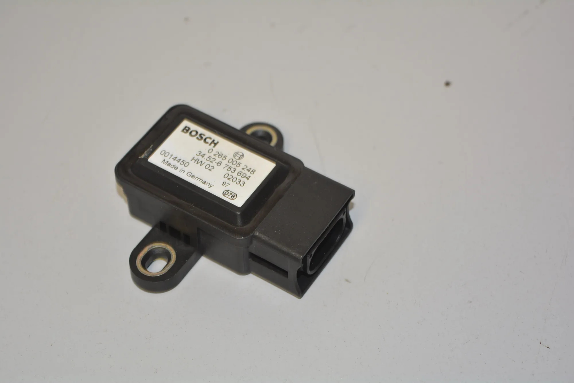 Acceleration Sensor – OEM 6753694 · BMW 5 (E39) 2002