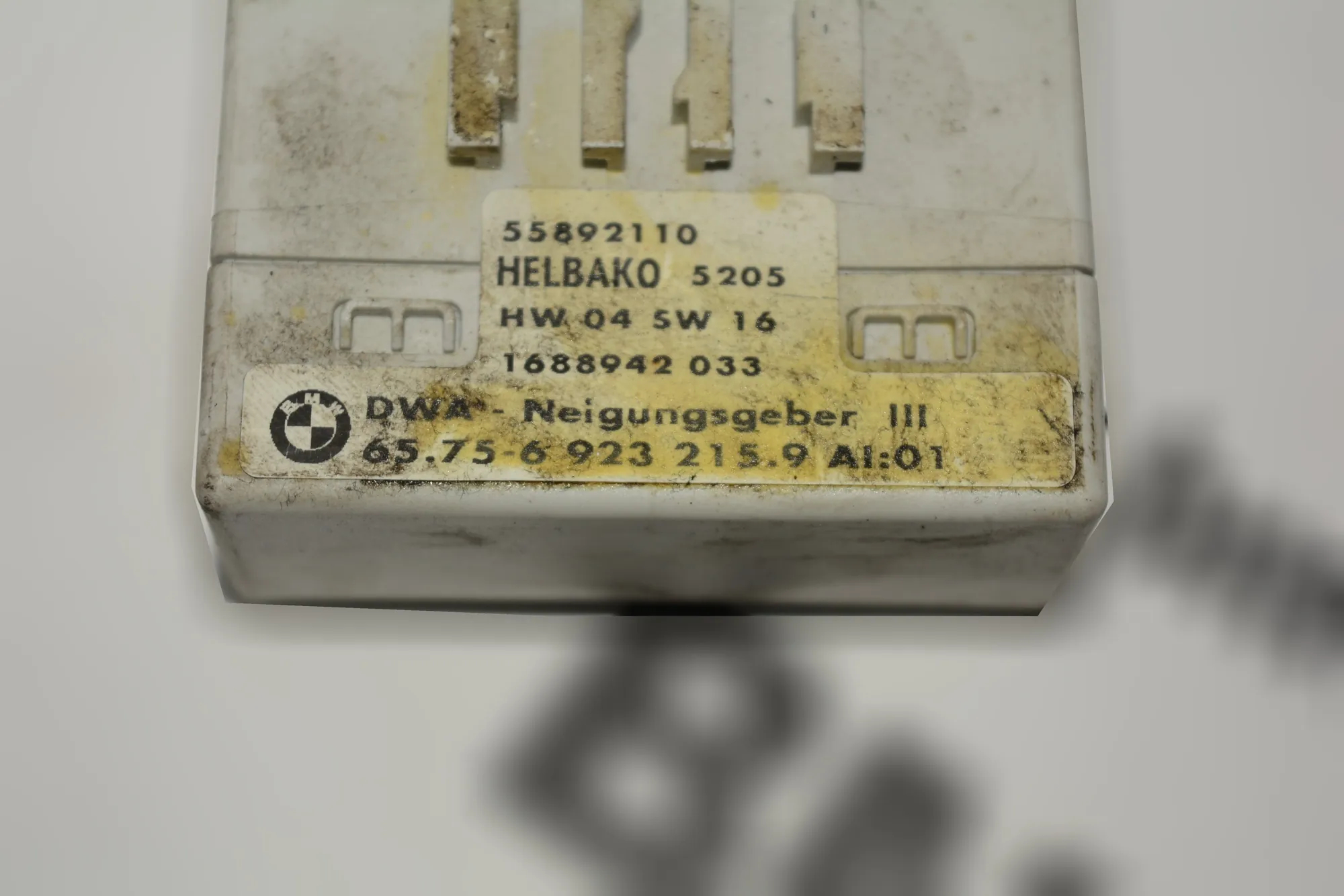Other Control Units – OEM 6923215 · BMW 5 (E39) 520 i 2003 – 3