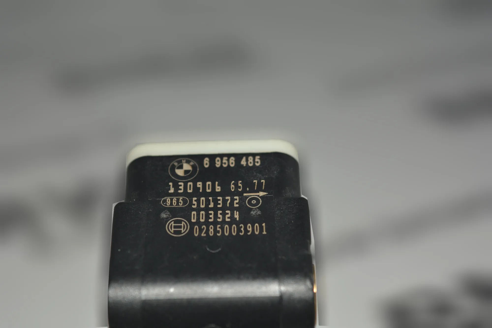 Front Right Impact Sensor – OEM 6956485 · BMW 3 Coupe (E92) 330 d 2006 – 2