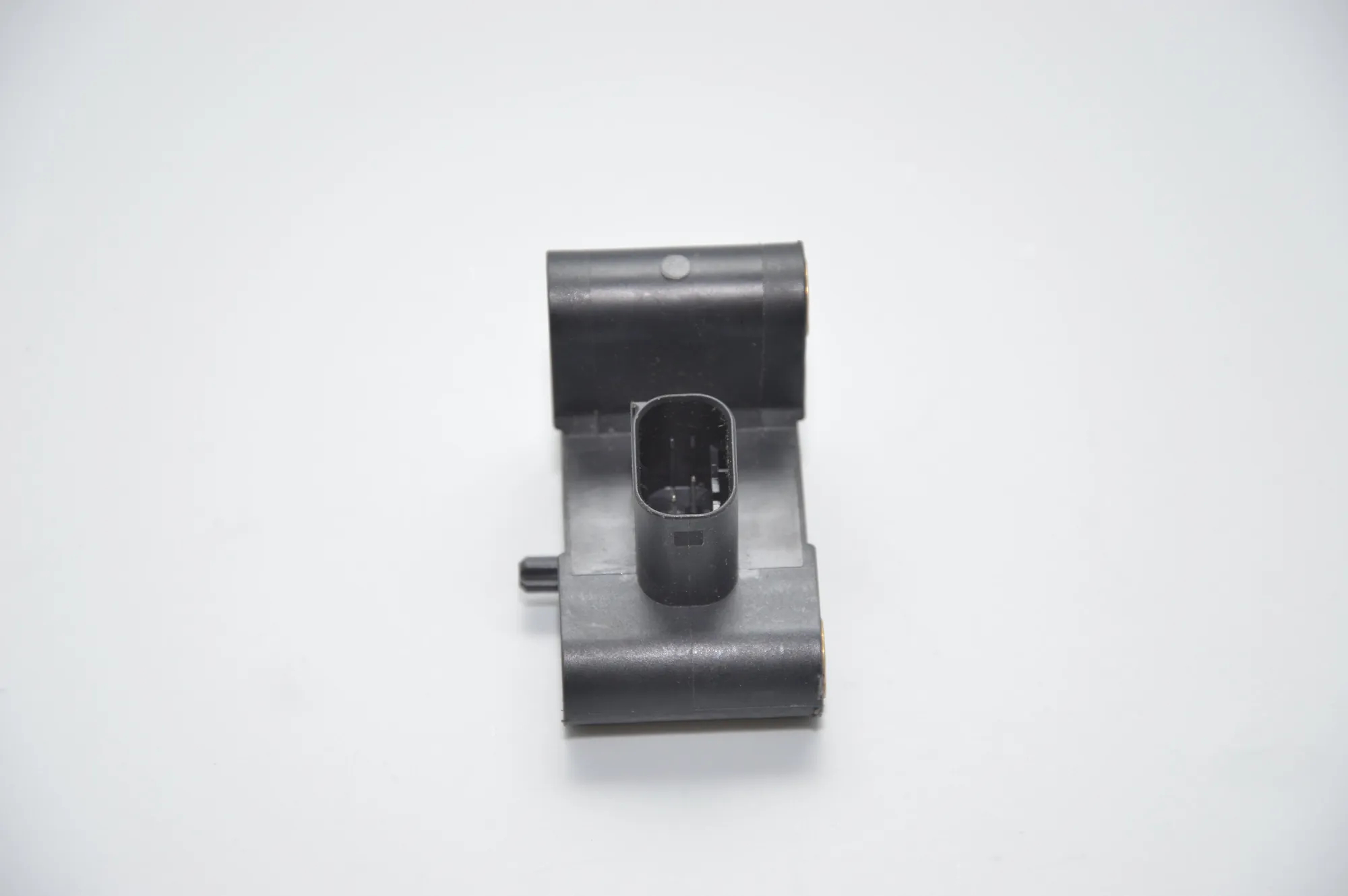 Front Left Impact Sensor – OEM 6956485 · BMW 3 Coupe (E92) 330 d 2006 – 2