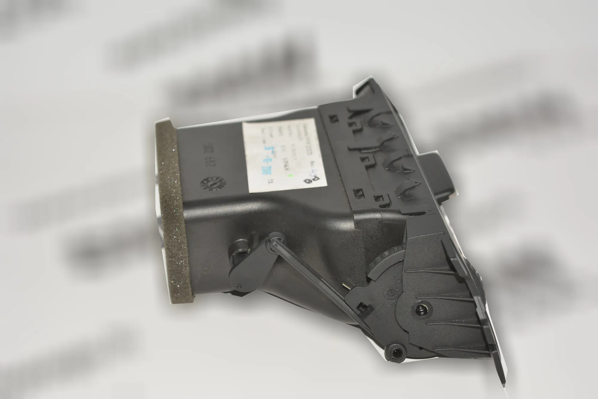 Dashboard Air Vents – OEM 9130451 · BMW 3 Coupe (E92) 330 d 2006