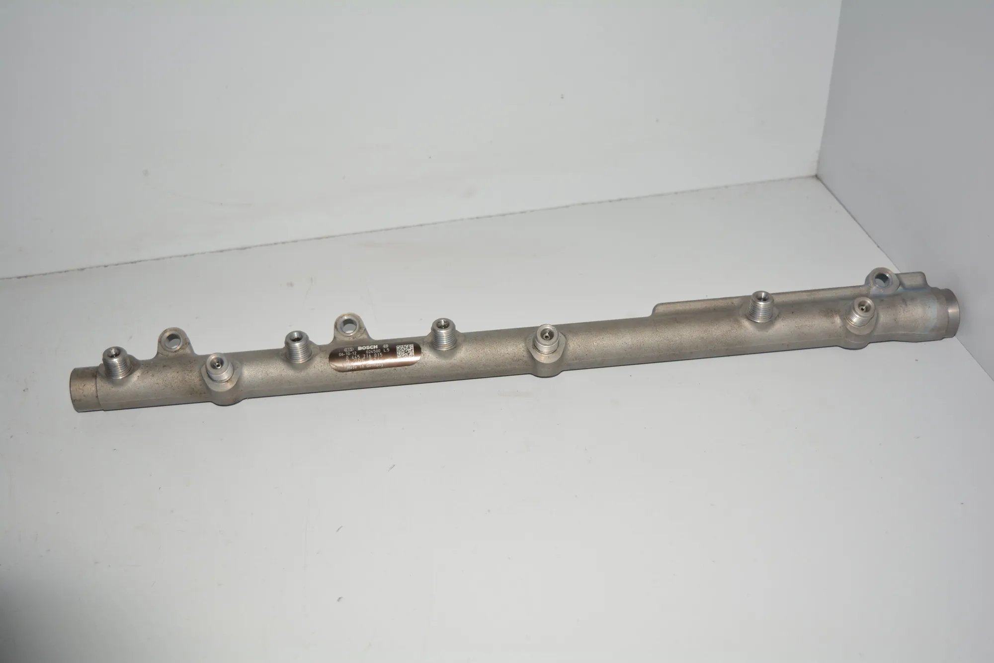 Fuel Rail – OEM 7795514 · BMW 3 Coupe (E92) 330 d 2006 – 2