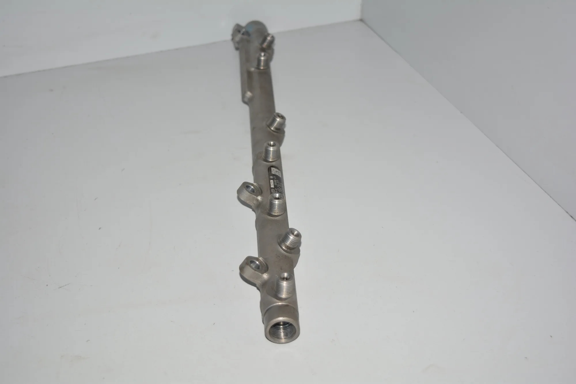 Fuel Rail – OEM 7795514 · BMW 3 Coupe (E92) 330 d 2006 – 4