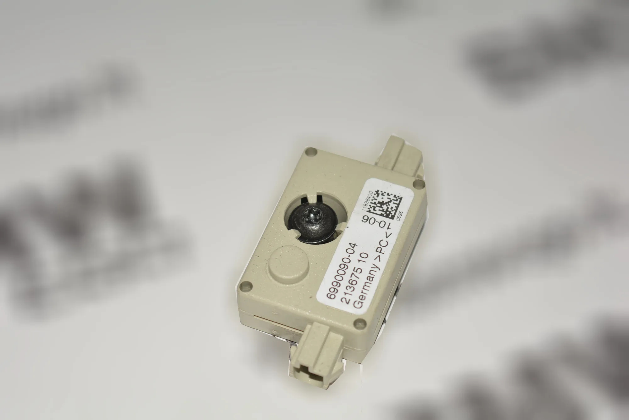 Antenna Amplifier – OEM 6990090 · BMW 3 Coupe (E92) 330 d 2006