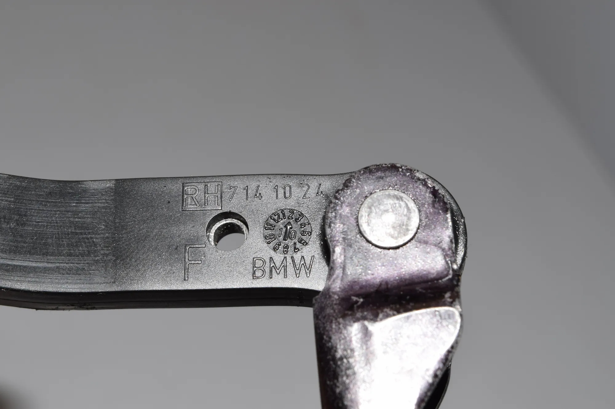 Other Body Parts – OEM 7141024 · BMW X6 (E71, E72) BMW X6 (E71, E72) 2008 – 7
