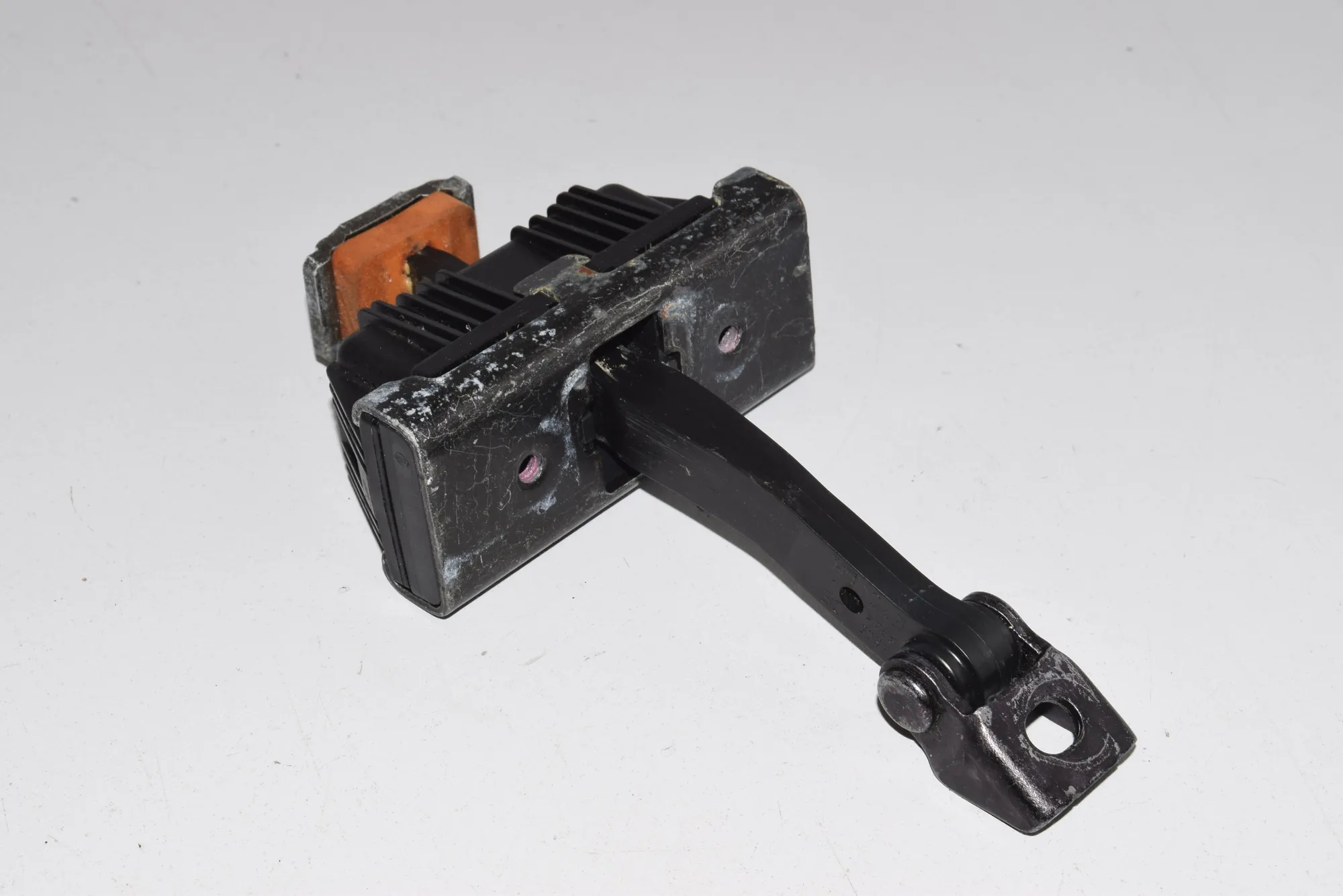 Other Body Parts – OEM 7141024 · BMW X6 (E71, E72) BMW X6 (E71, E72) 2008 – 2