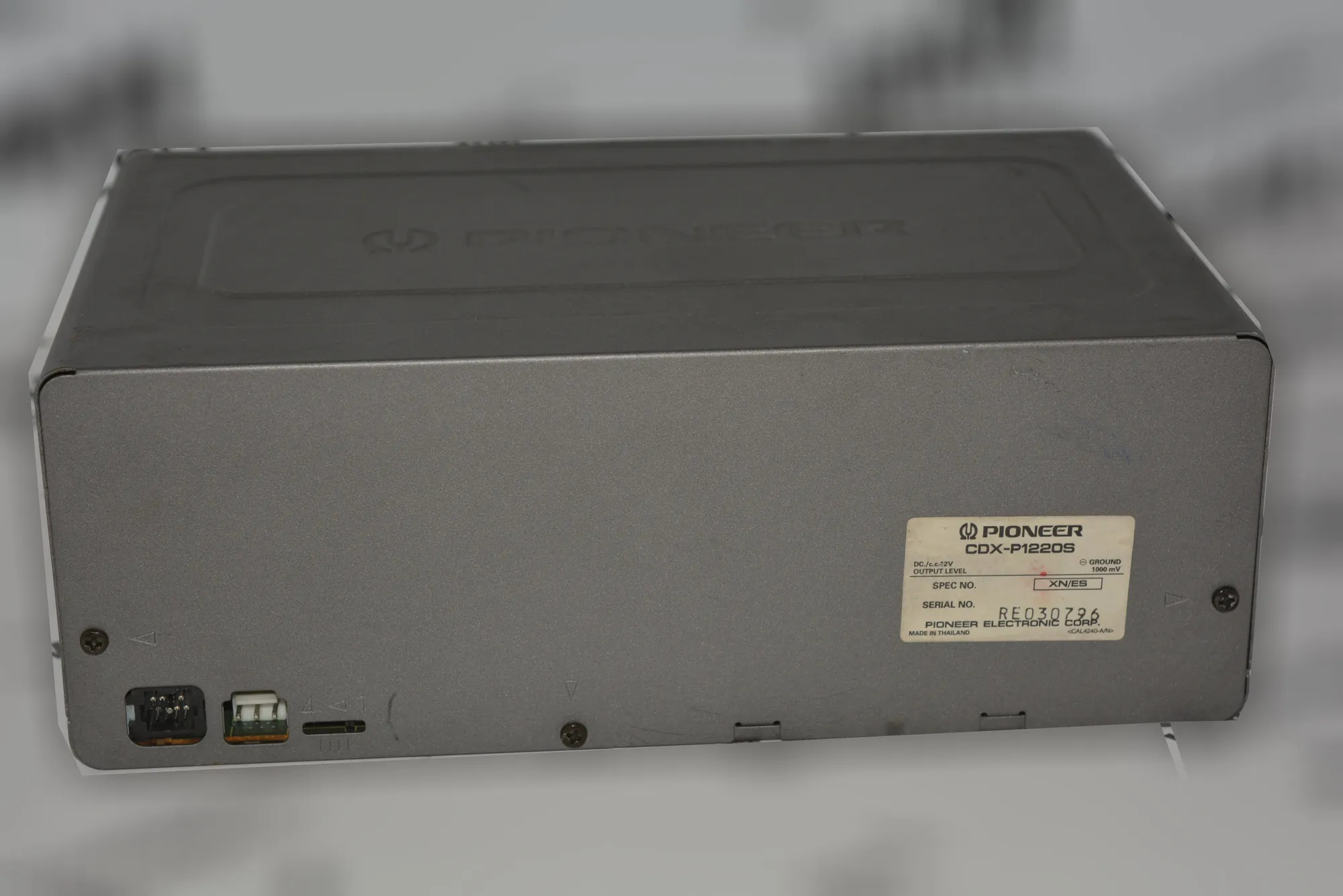 CD Changer – OEM CDX-P1220S · BMW 3 (E46) 320 d 2003 – 5