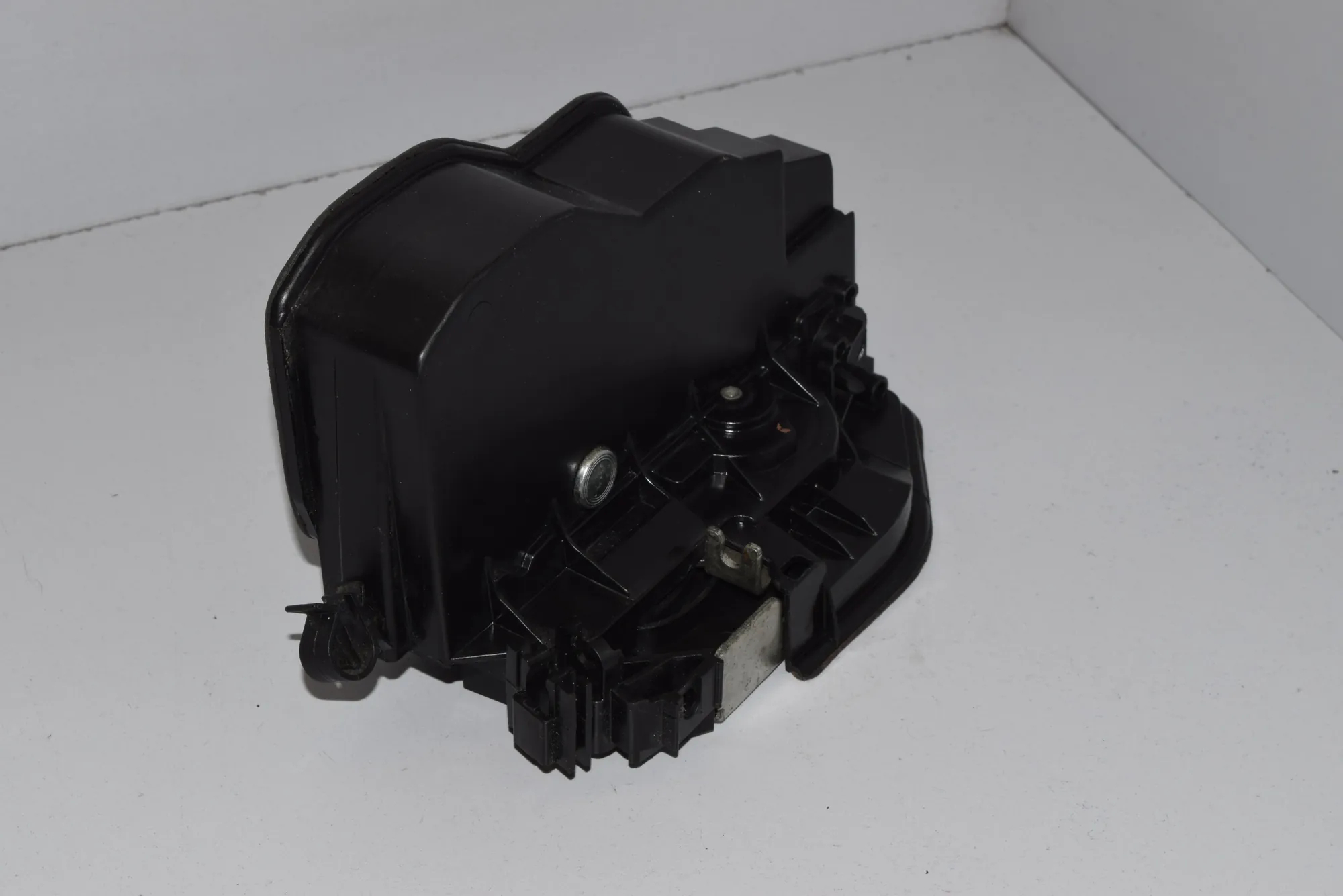 Rear Left Door Lock – OEM 7202147 · BMW X6 (E71, E72) BMW X6 (E71, E72) 2009