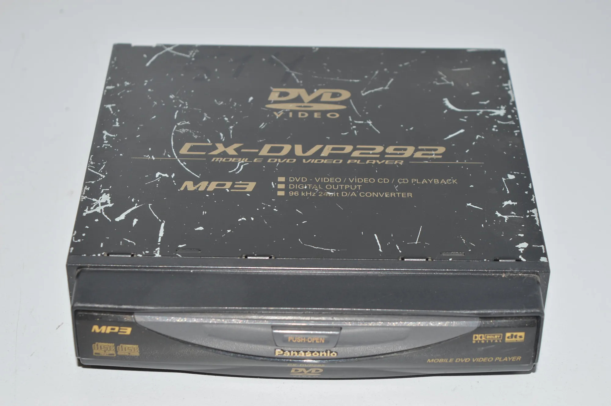 Music Radio CD Player Head Unit – OEM CX-DVP292 · BMW 5 (E39) BMW 5 (E39) 1995