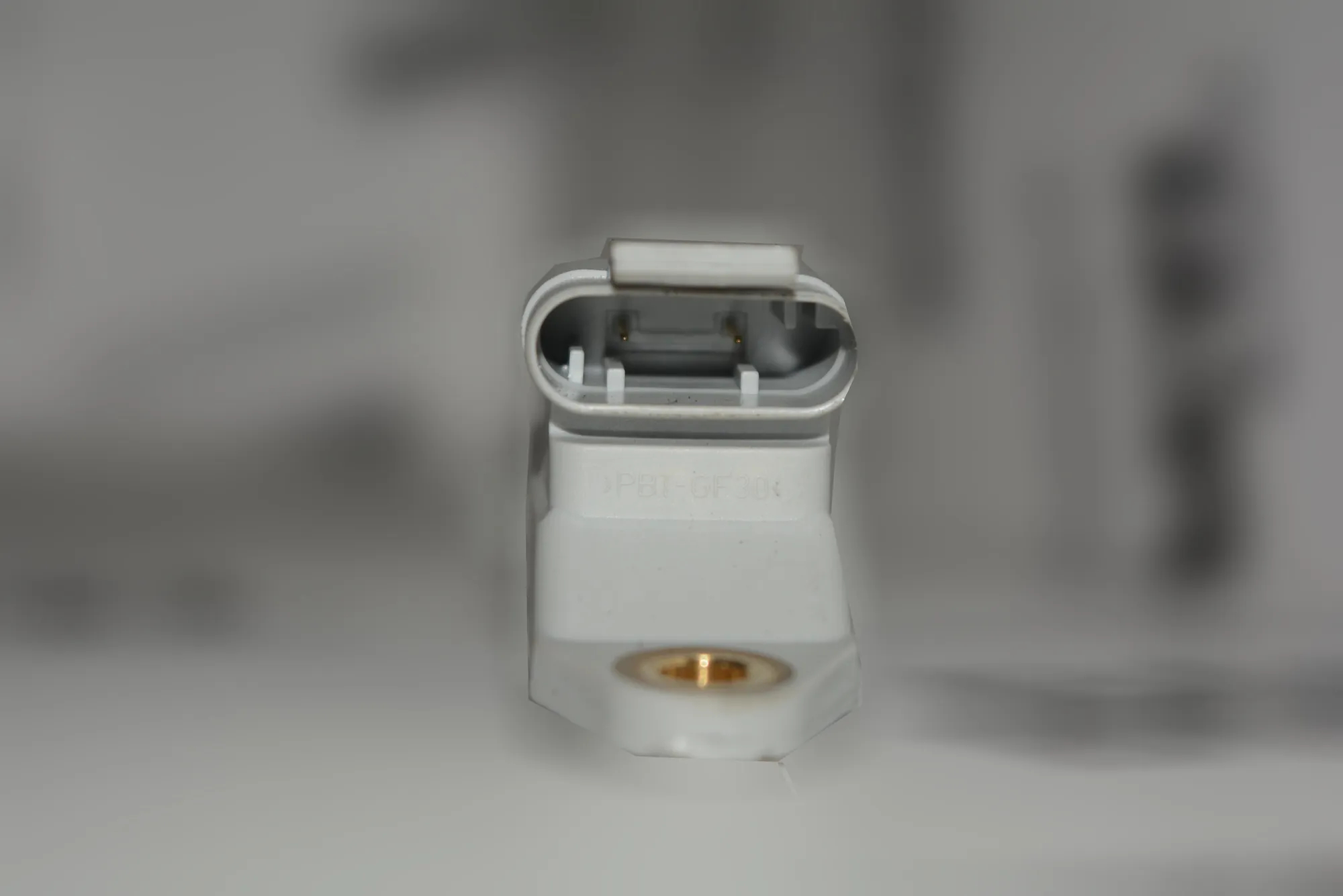 Right Side Impact Sensor – OEM 6911038 · BMW X5 (E53) 4.6 is 2003 – 3