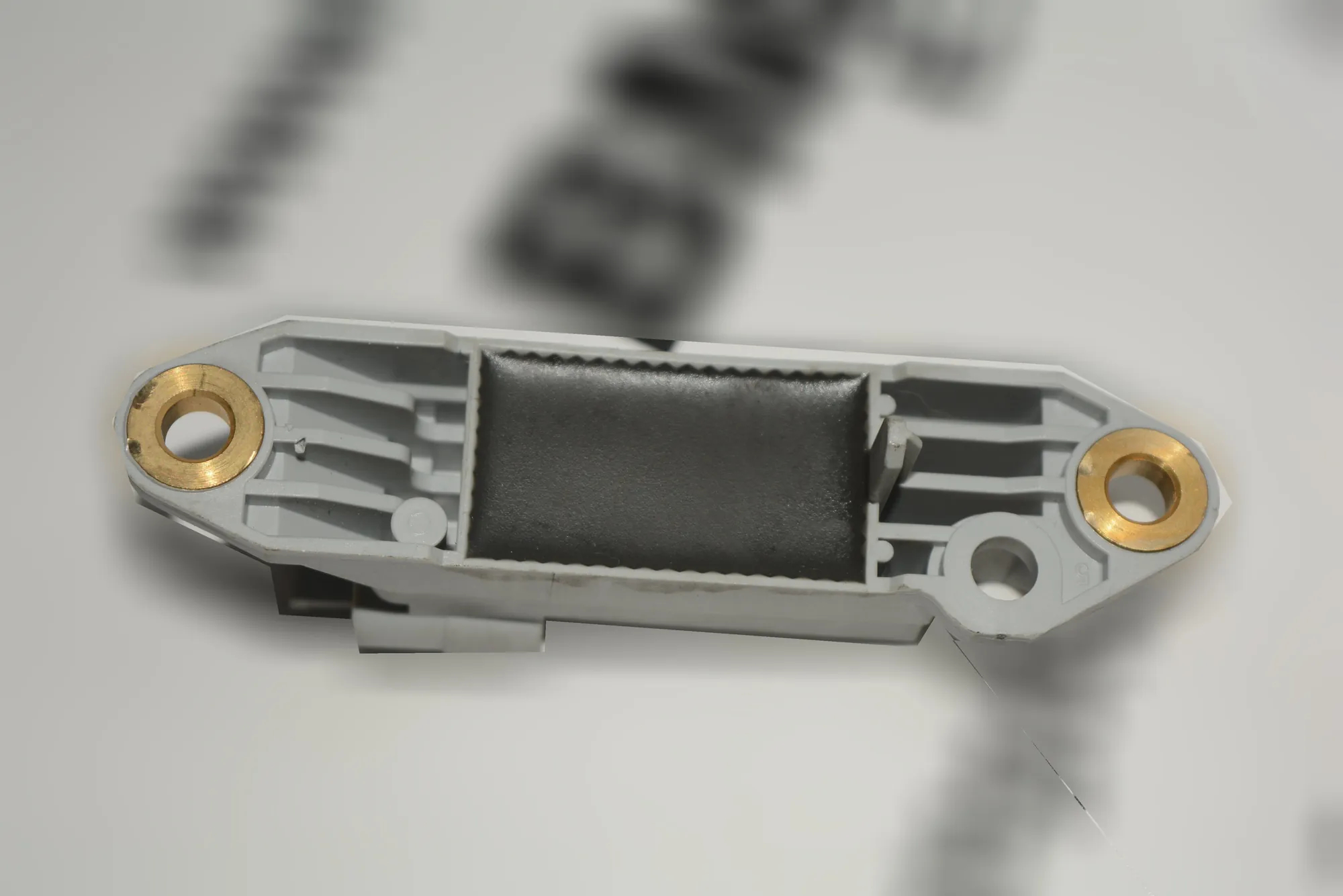 Left Side Impact Sensor – OEM 6911038 · BMW X5 (E53) 4.6 is 2003 – 3