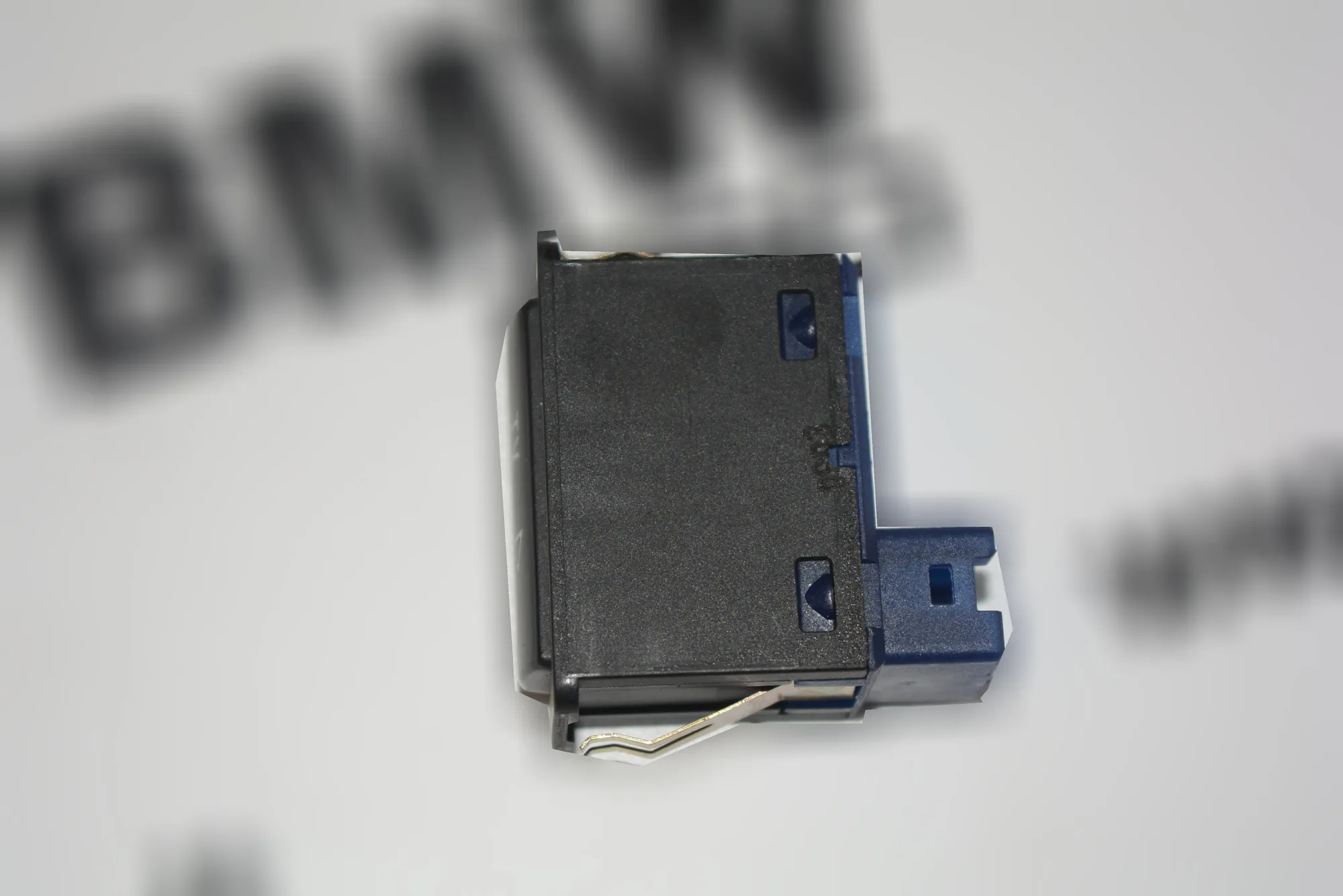 Other Control Units – OEM 8368345 · BMW X5 (E53) 4.6 is 2003 – 3