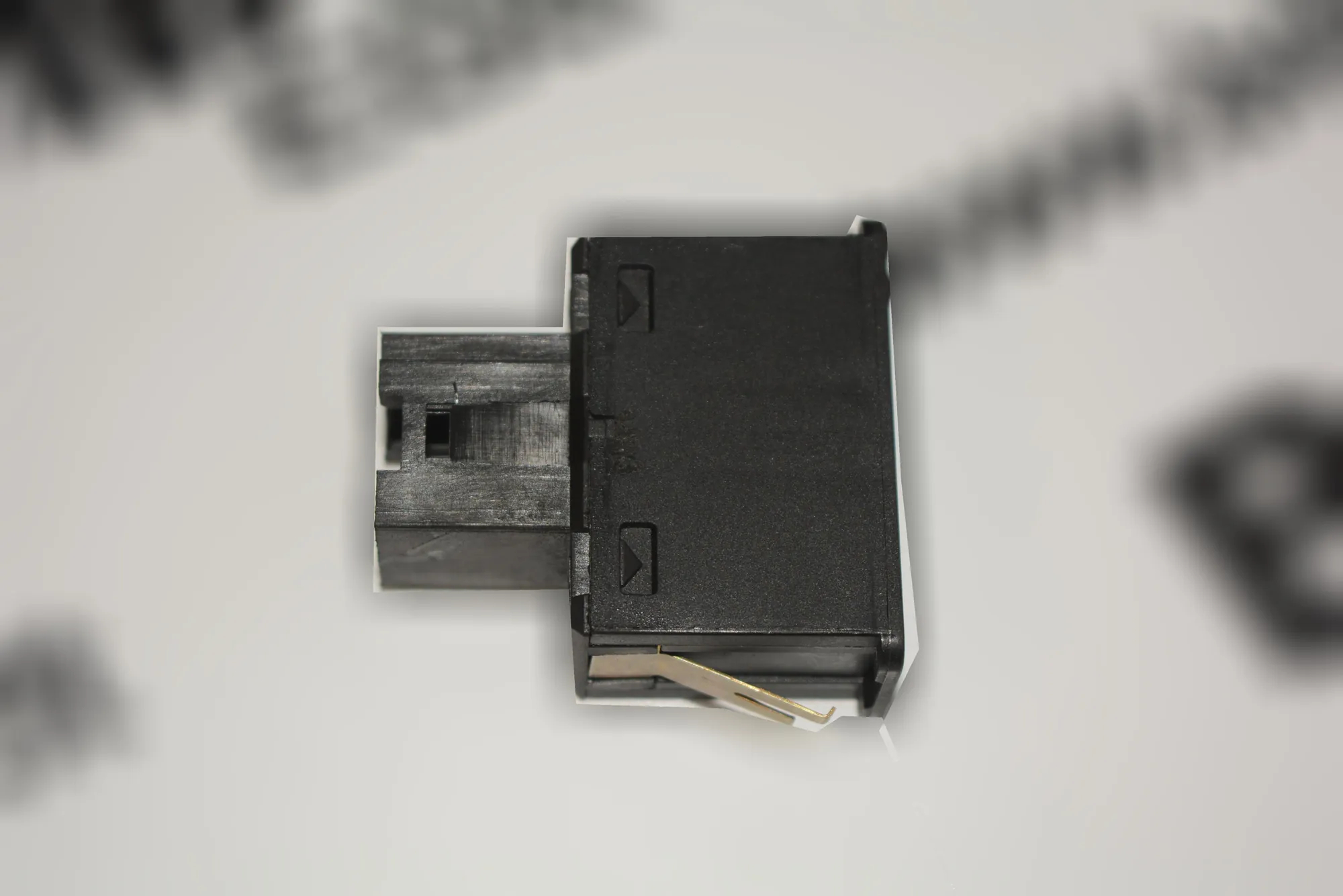 USB/AUX-In Socket Port – OEM 8368346 · BMW X5 (E53) 4.6 is 2003 – 3