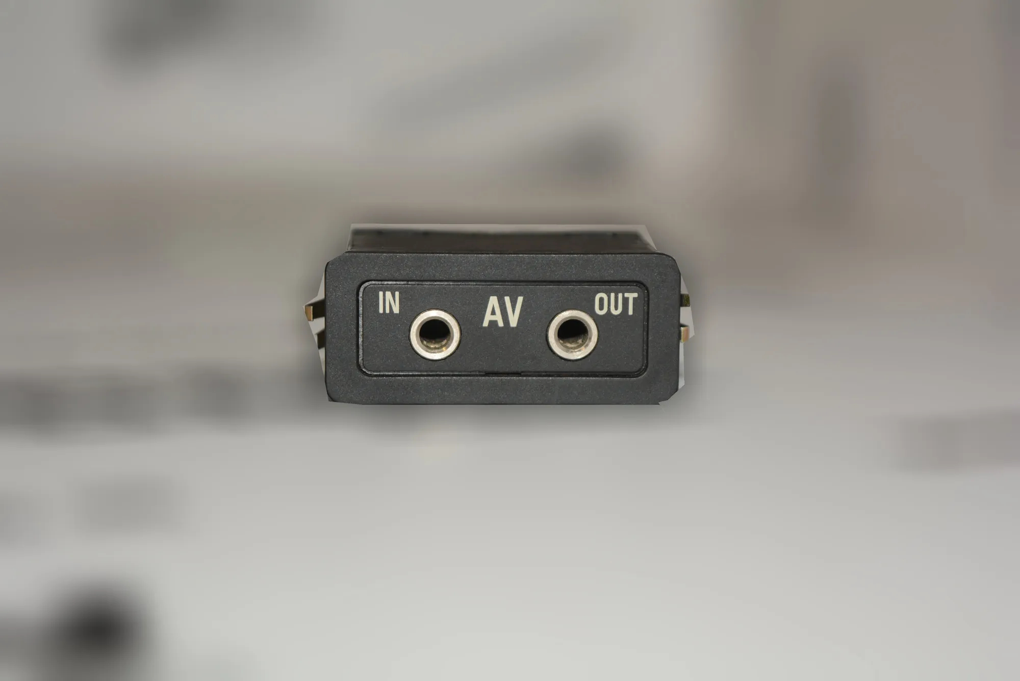 USB/AUX-In Socket Port – OEM 8368346 · BMW X5 (E53) 4.6 is 2003