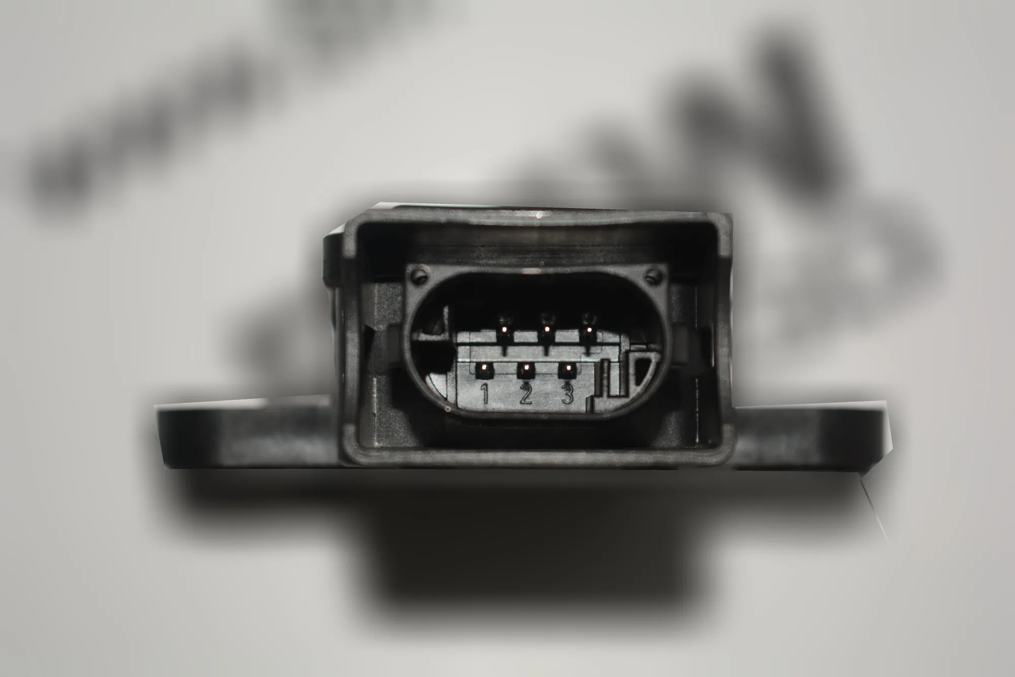 Acceleration Sensor – OEM 67536940265005248 · BMW X5 (E53) 4.6 is 2003 – 3