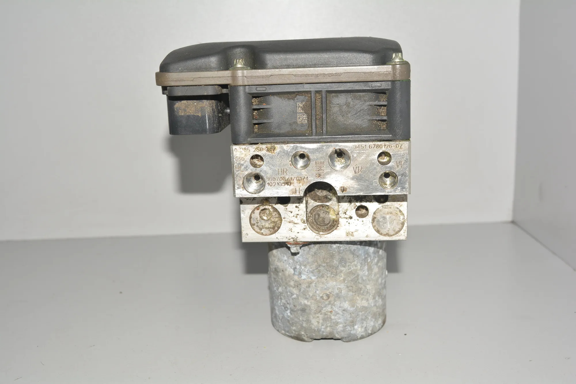 ABS Pump – OEM 6793492 · BMW X5 (E70) BMW X5 (E70) 2011 – 2