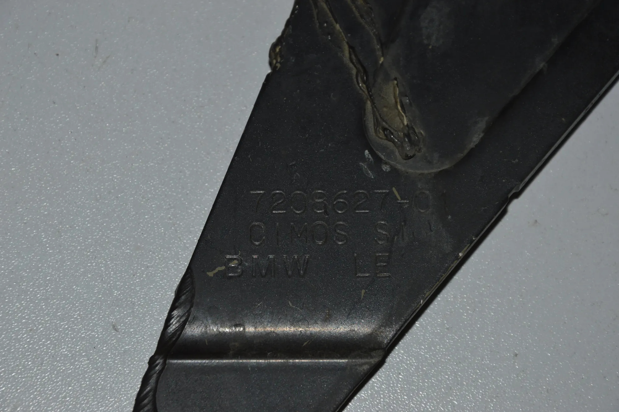 Front Left Bonnet Hinge – OEM 7208627 · BMW X5 (E70) BMW X5 (E70) 2011 – 3