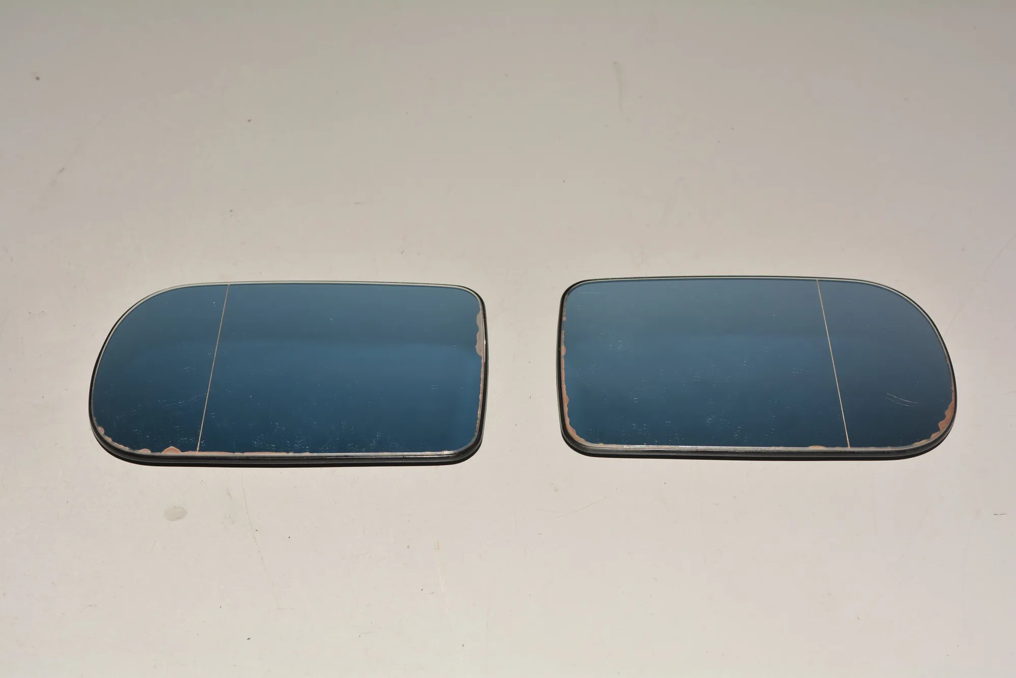 Front Right Door Mirror Glass · BMW 5 (E39) BMW 5 (E39) 2002 – 3