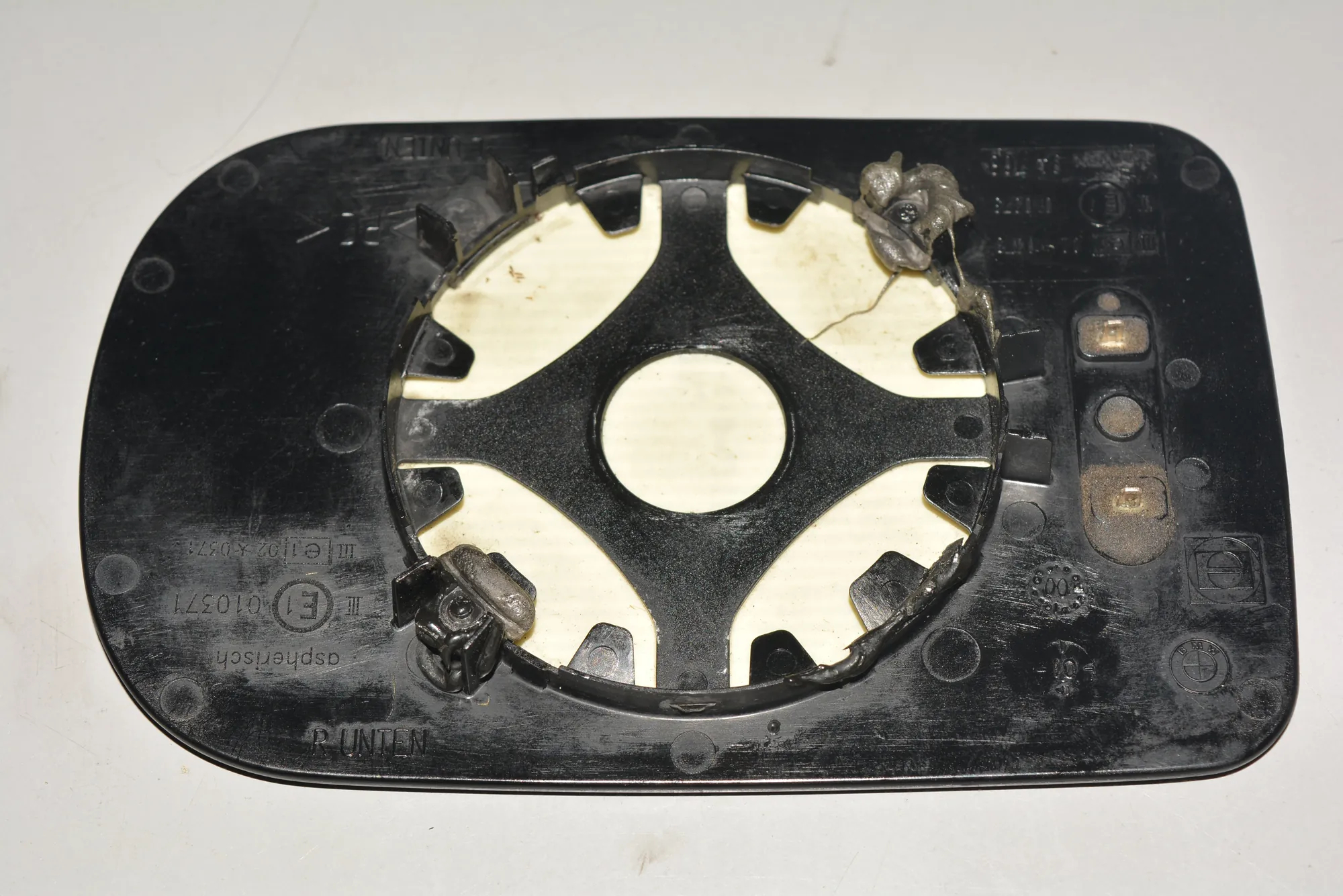 Front Right Door Mirror Glass · BMW 5 (E39) BMW 5 (E39) 2002 – 2