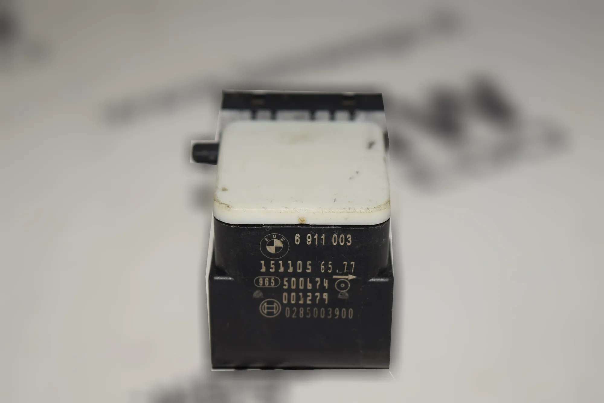 Front Left Impact Sensor – OEM 6911003 · BMW X3 (E83) BMW X3 (E83) 2005 – 3