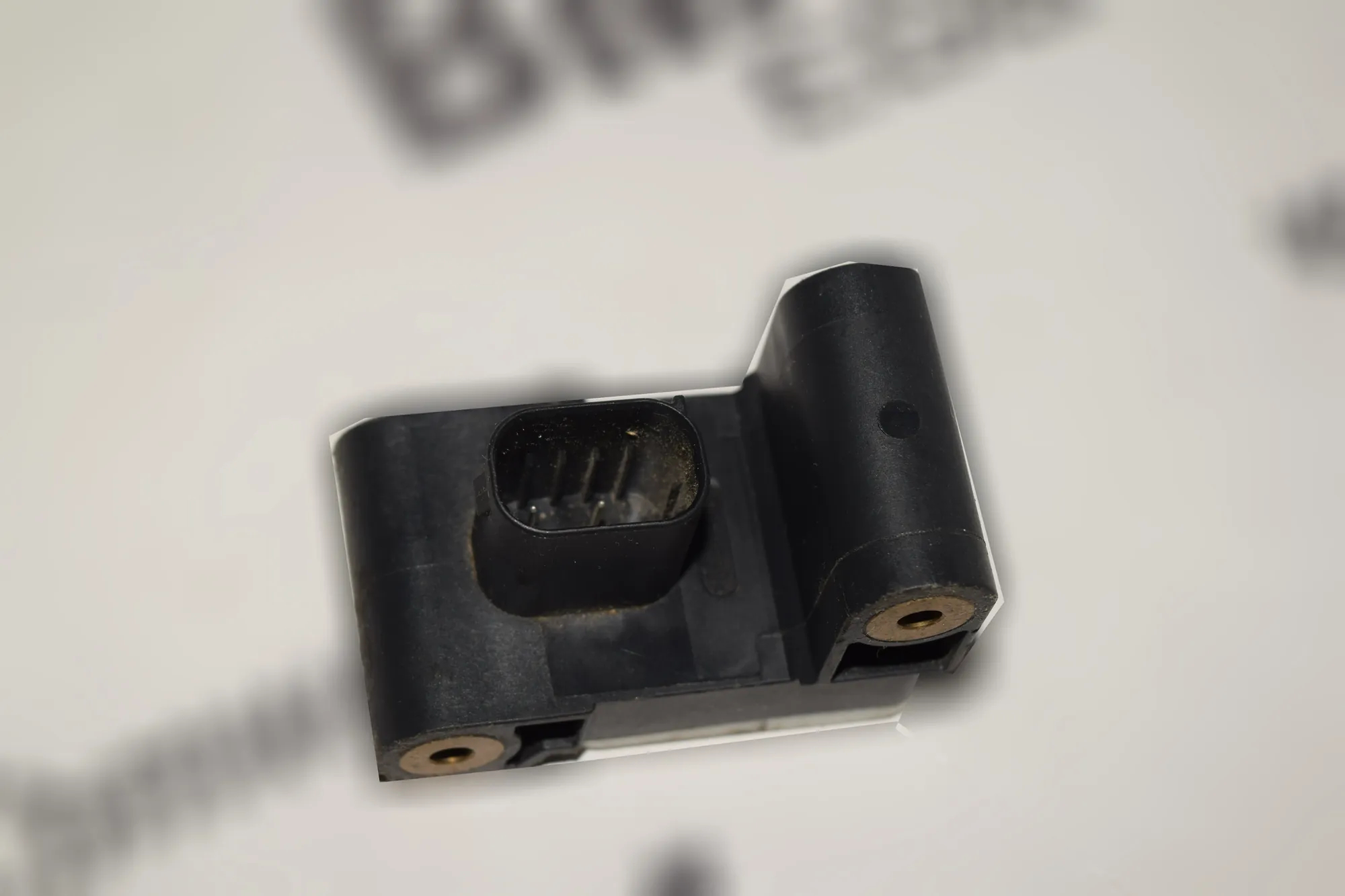 Front Left Impact Sensor – OEM 6911003 · BMW X3 (E83) BMW X3 (E83) 2005 – 2