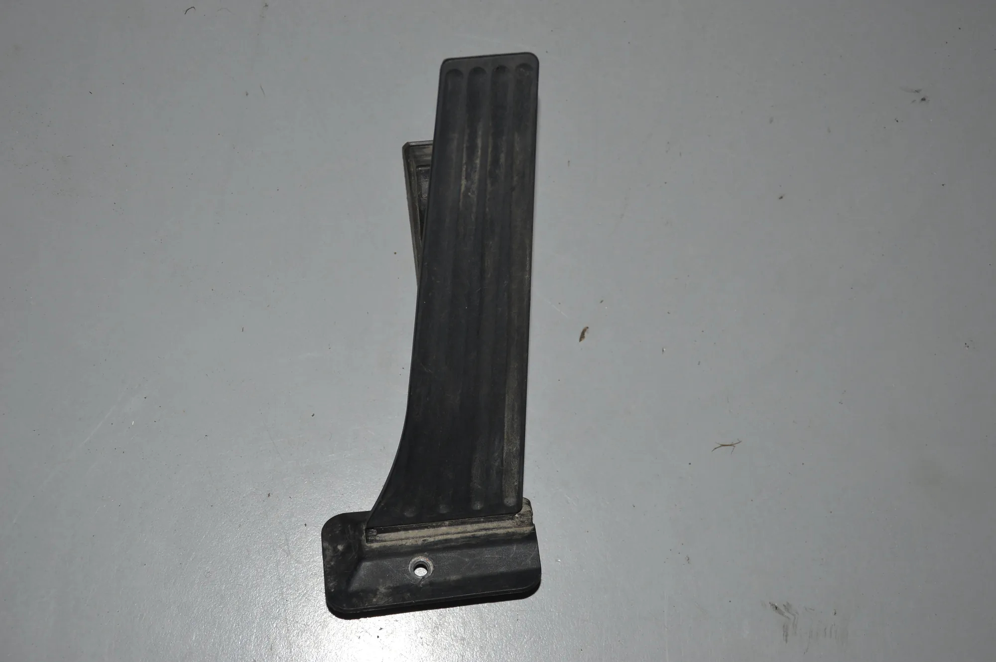 Throttle Pedal – OEM 6788632 · BMW 3 (E90) BMW 3 (E90) M3 2008 – 2