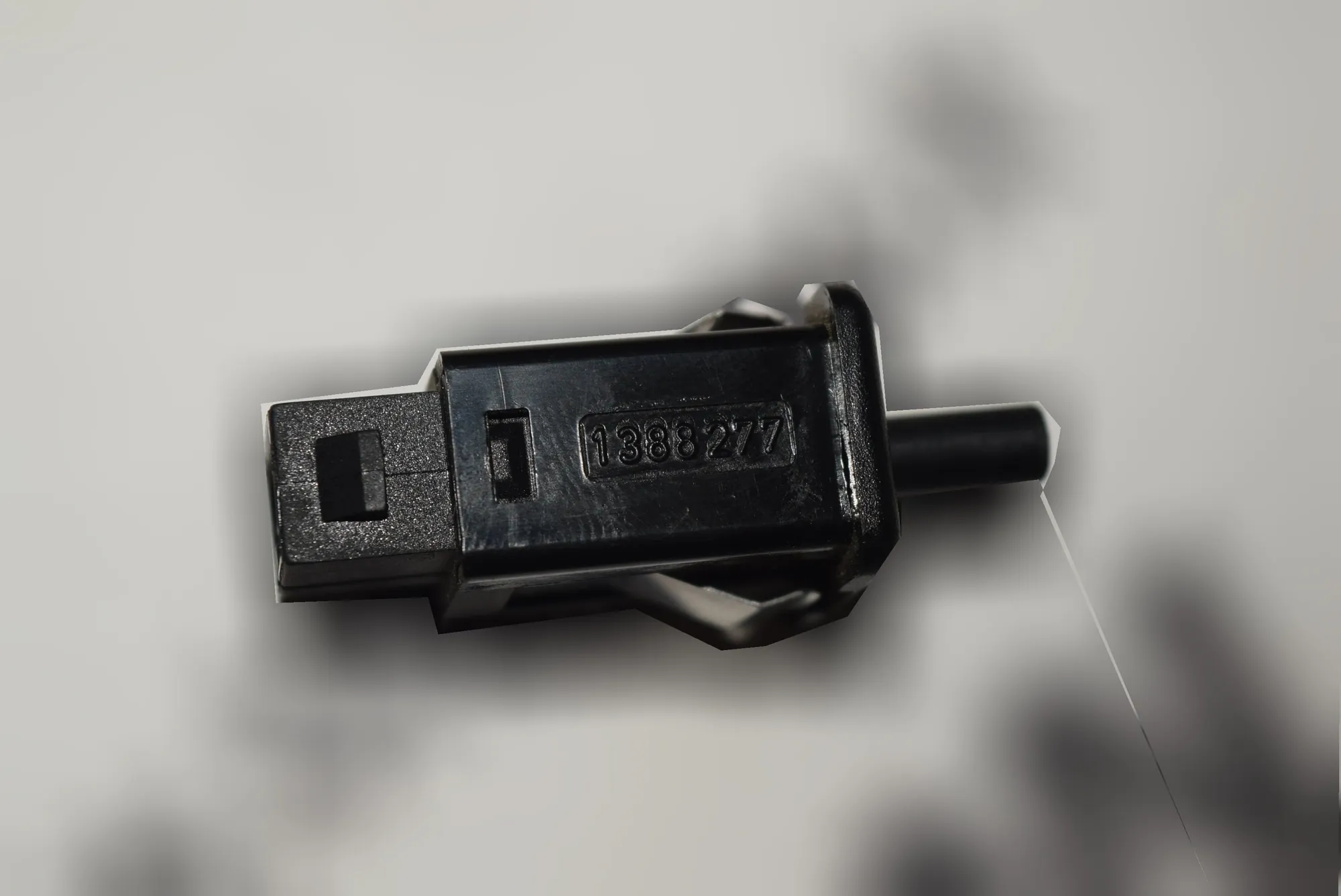 Other Control Units – OEM 1388277 · BMW 5 Touring (E61) BMW 5 Touring (E61) 2004 – 3