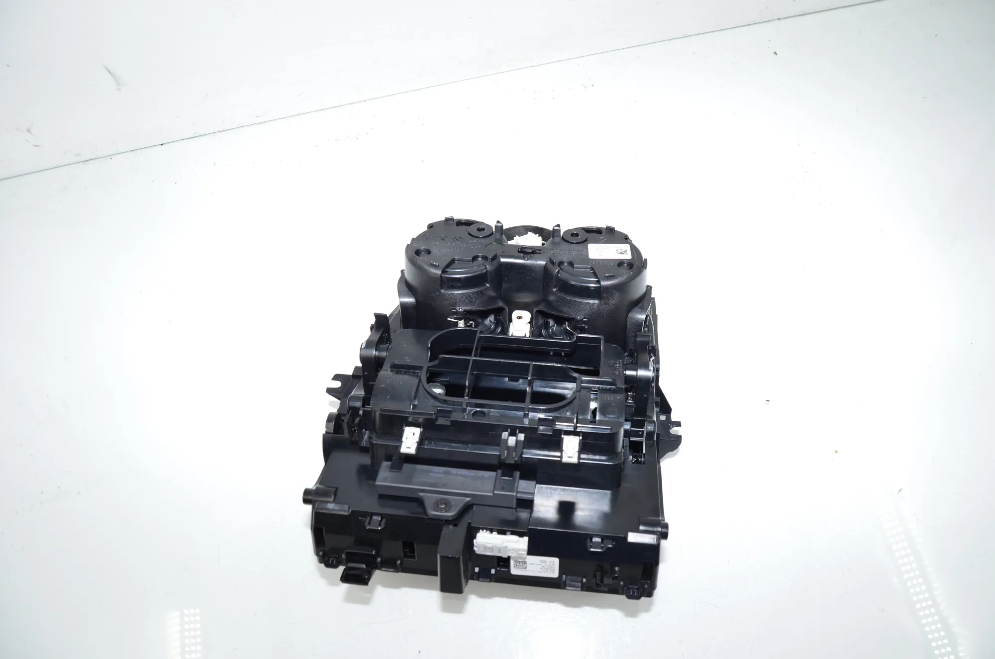 Cup Holder – OEM 6809803 · BMW 3 Touring (G21) (2019 - -) 320 d 2024 – 4