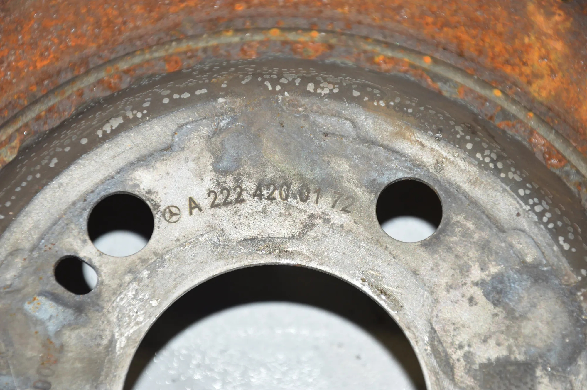 Front Right Brake Disc – OEM A2224200172 · MERCEDES-BENZ S (W222, V222, X222) (2013 - -) S 350 BlueTEC / d (222.132, 222.032, 222.123) 2013 – 4
