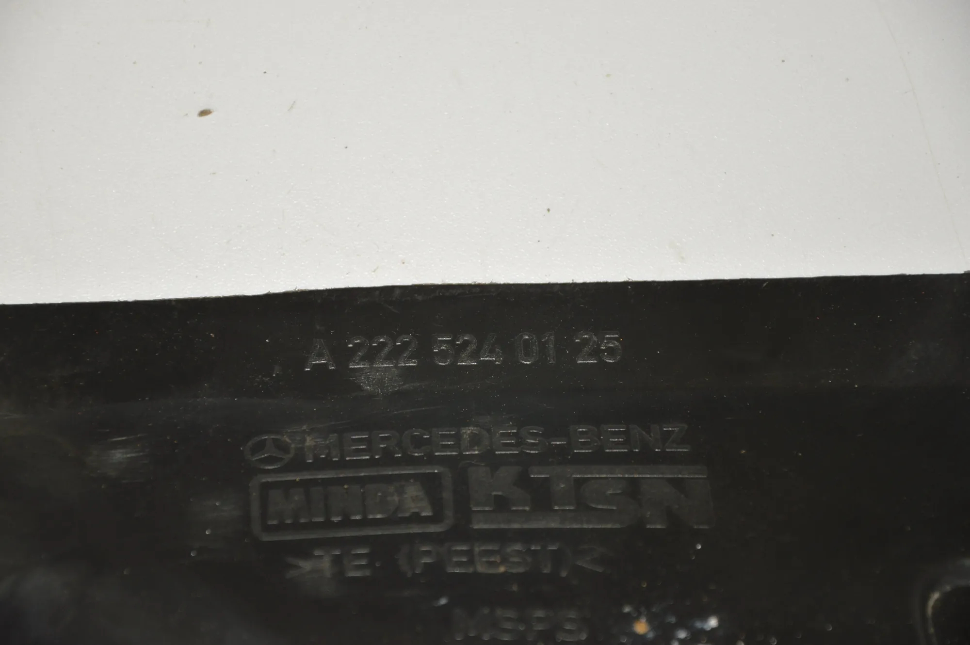 Other Body Parts – OEM A2225240125 · MERCEDES-BENZ S (W222, V222, X222) (2013 - -) S 350 BlueTEC / d (222.132, 222.032, 222.123) 2013 – 3